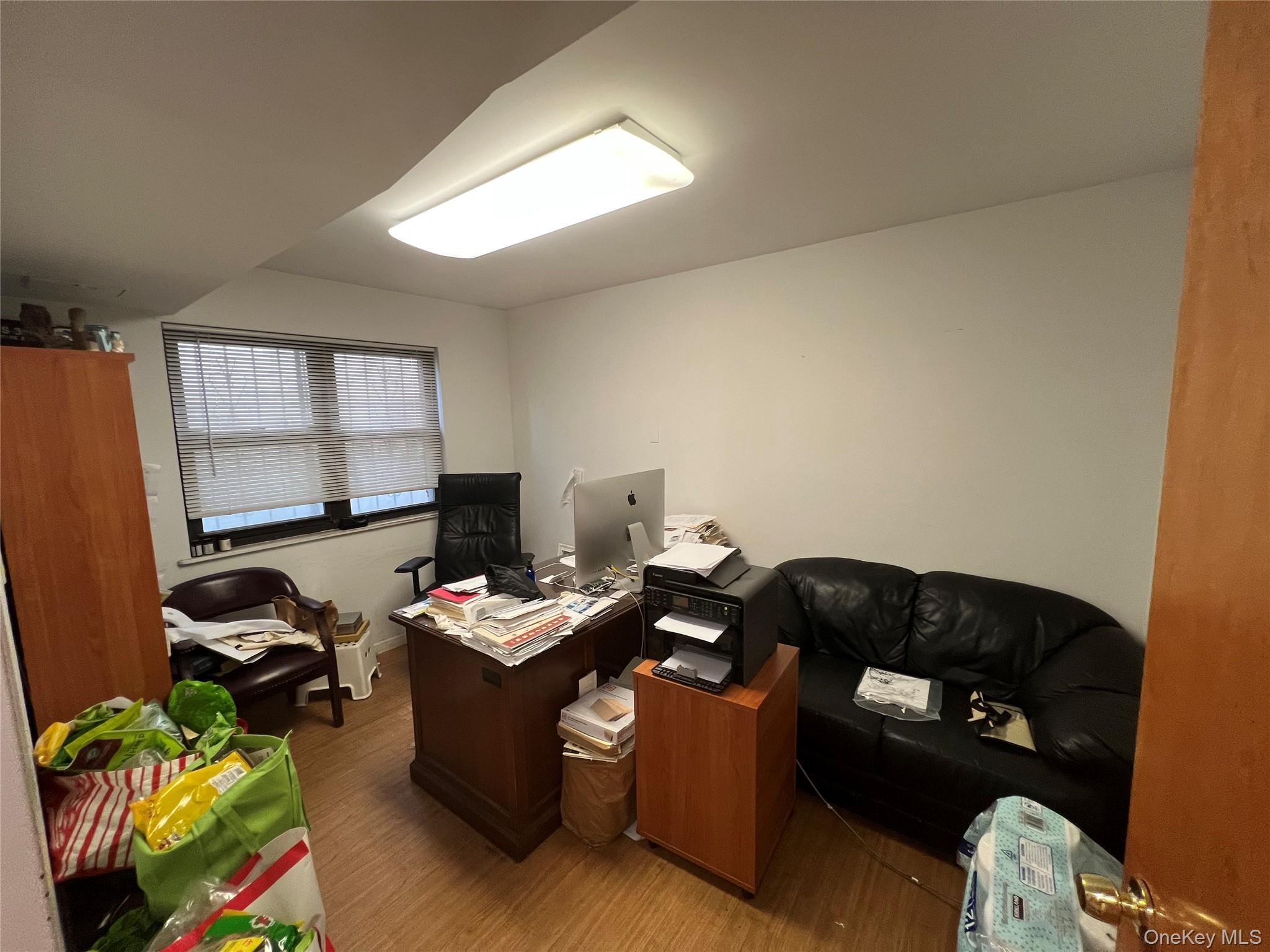 Condo Roosevelt  Queens, NY 11354, MLS-923984-8
