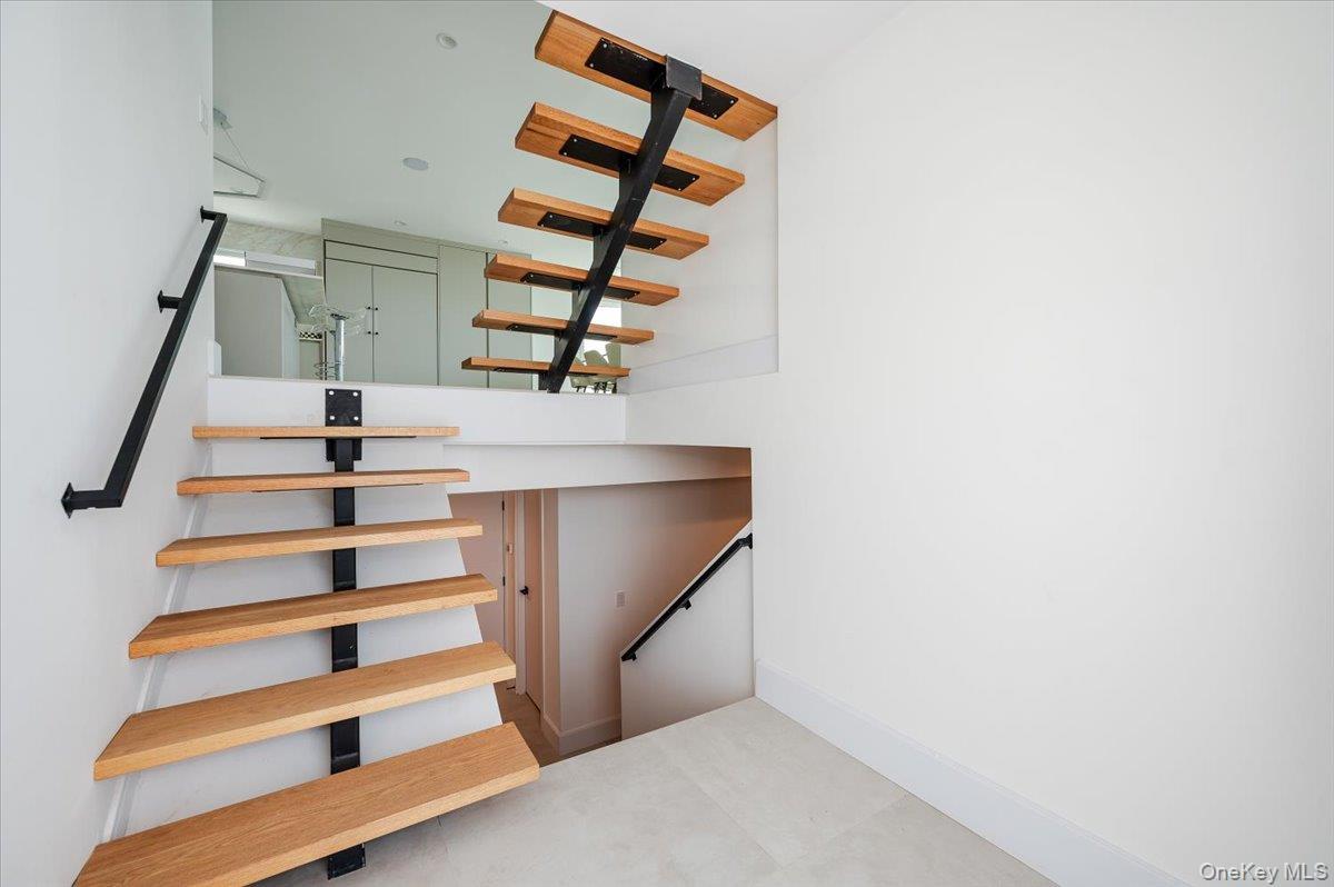 Single Family Albany Nassau County, NY 11509, MLS-924009-2