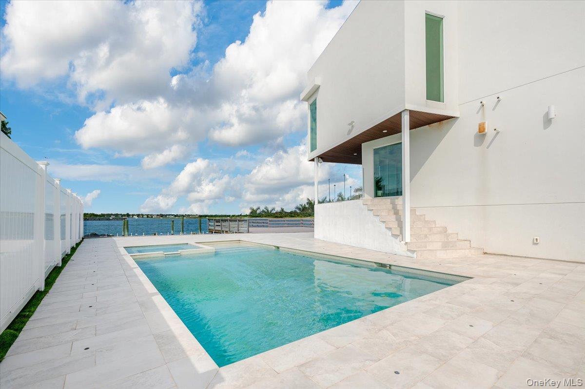 Single Family Albany Nassau County, NY 11509, MLS-924009-36