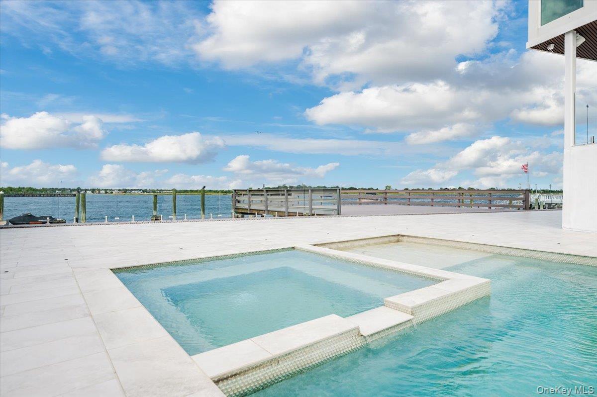 Single Family Albany Nassau County, NY 11509, MLS-924009-38