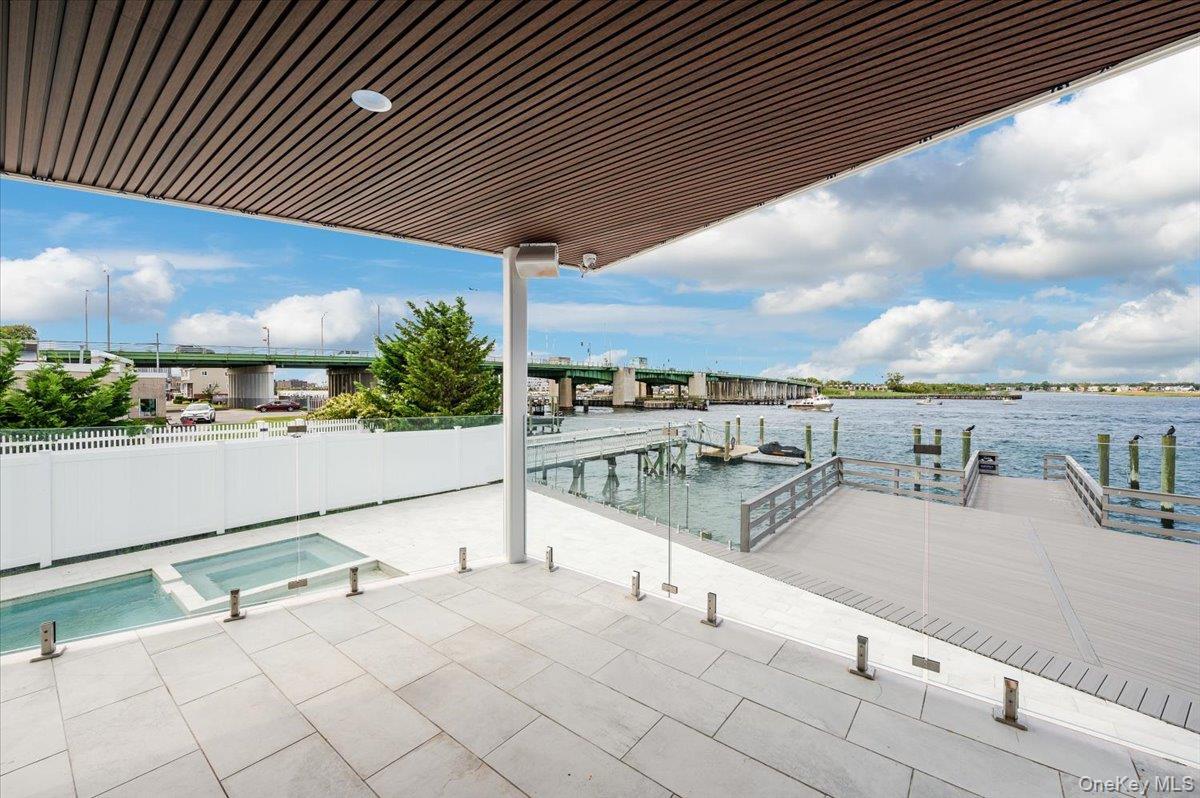 Single Family Albany Nassau County, NY 11509, MLS-924009-8