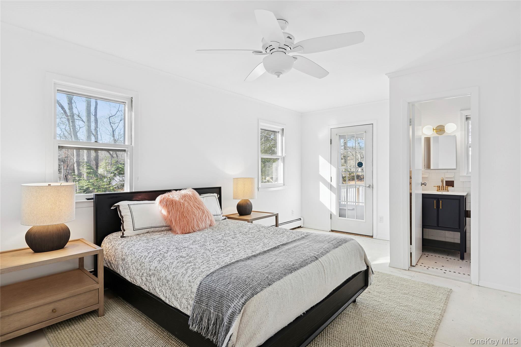 Single Family Peconic Bay  Suffolk County, NY 11948, MLS-924010-7