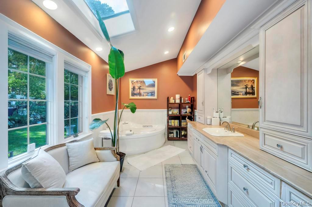 Single Family Fox Hollow Ridings Suffolk County, NY 11768, MLS-924019-17