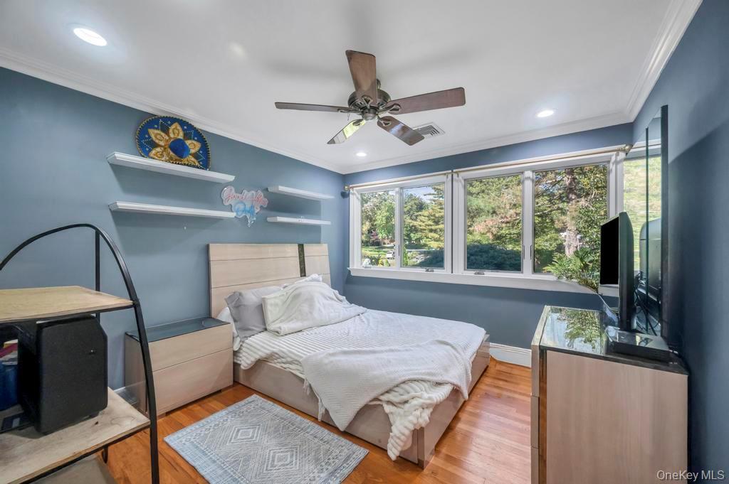 Single Family Fox Hollow Ridings Suffolk County, NY 11768, MLS-924019-23