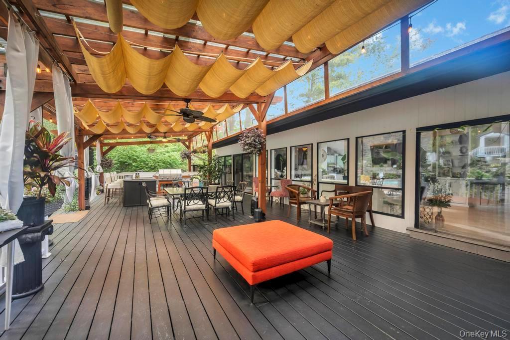 Single Family Fox Hollow Ridings Suffolk County, NY 11768, MLS-924019-41