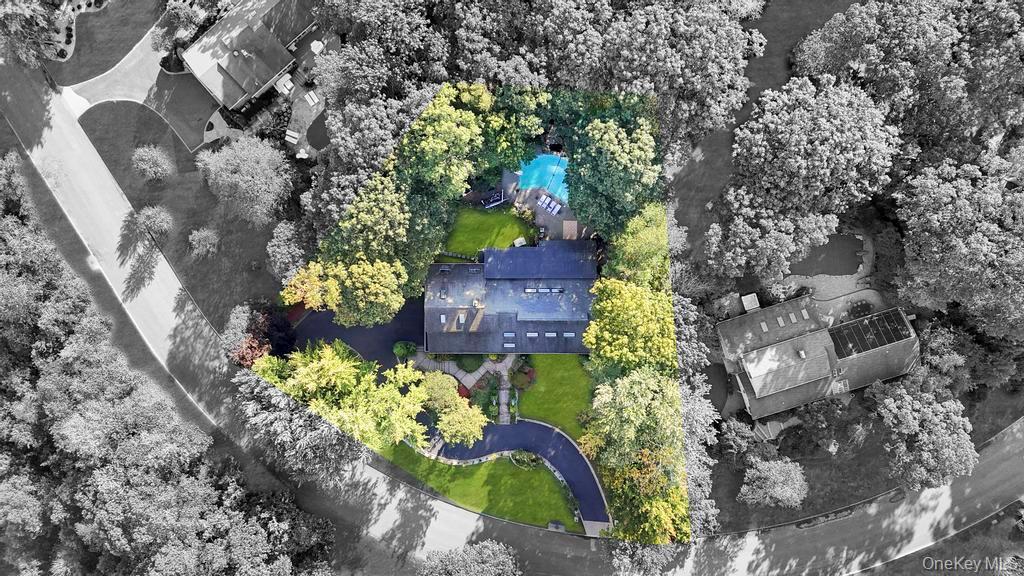 Single Family Fox Hollow Ridings  Suffolk County, NY 11768, MLS-924019-50