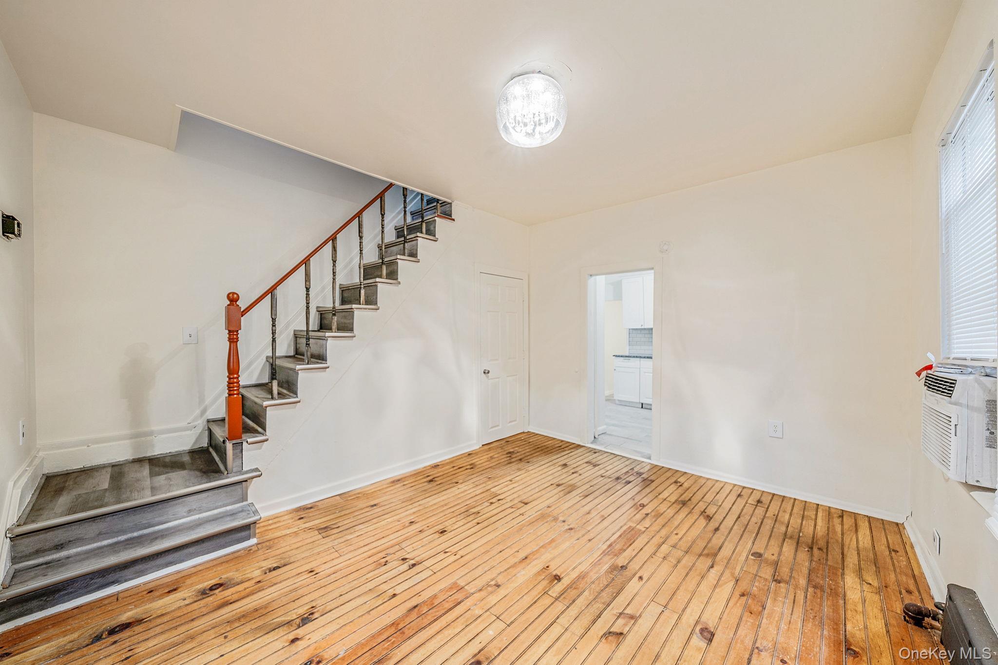 Single Family 129th  Queens, NY 11420, MLS-924027-5