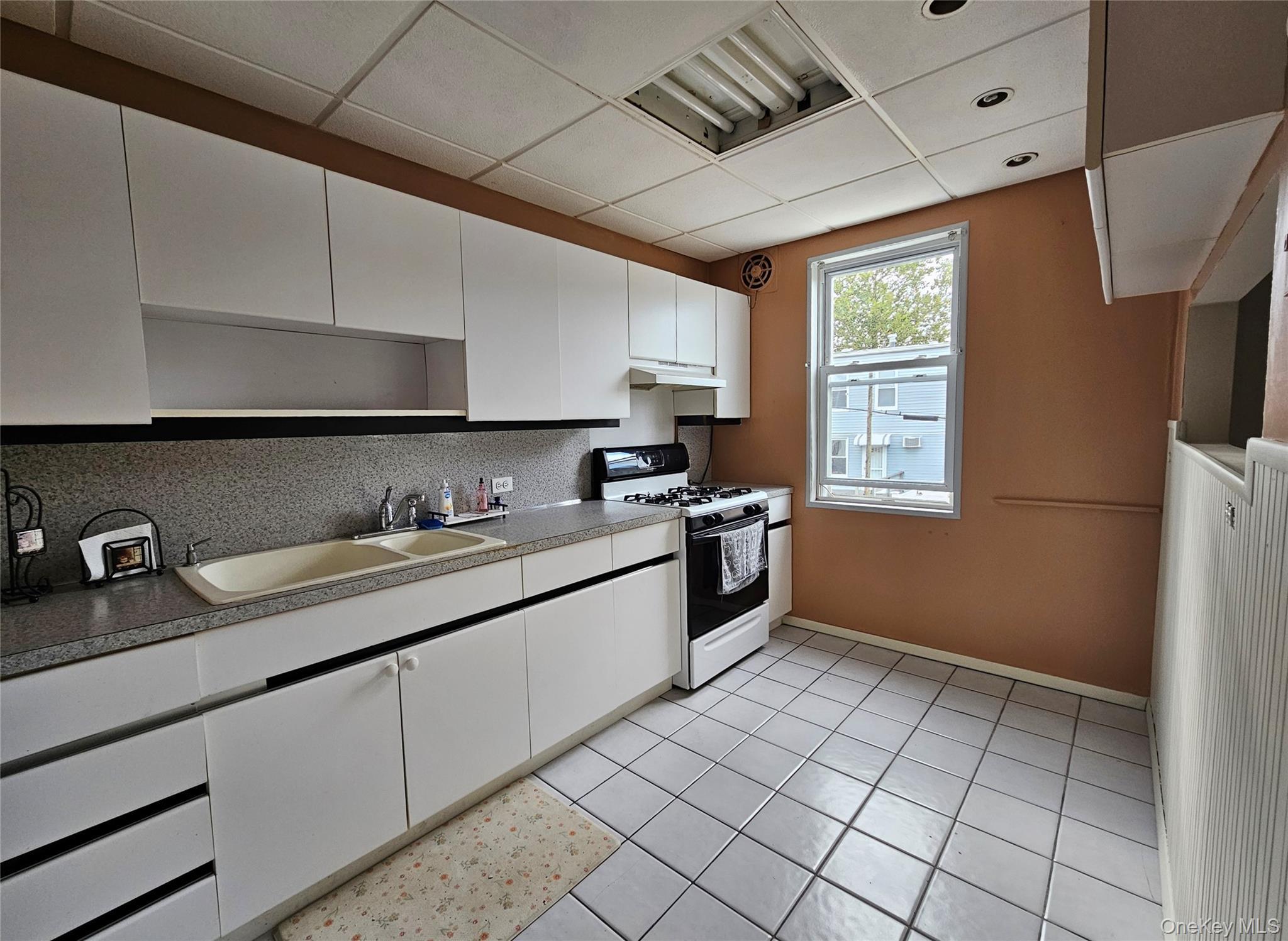 Single Family 79th  Queens, NY 11385, MLS-924038-13