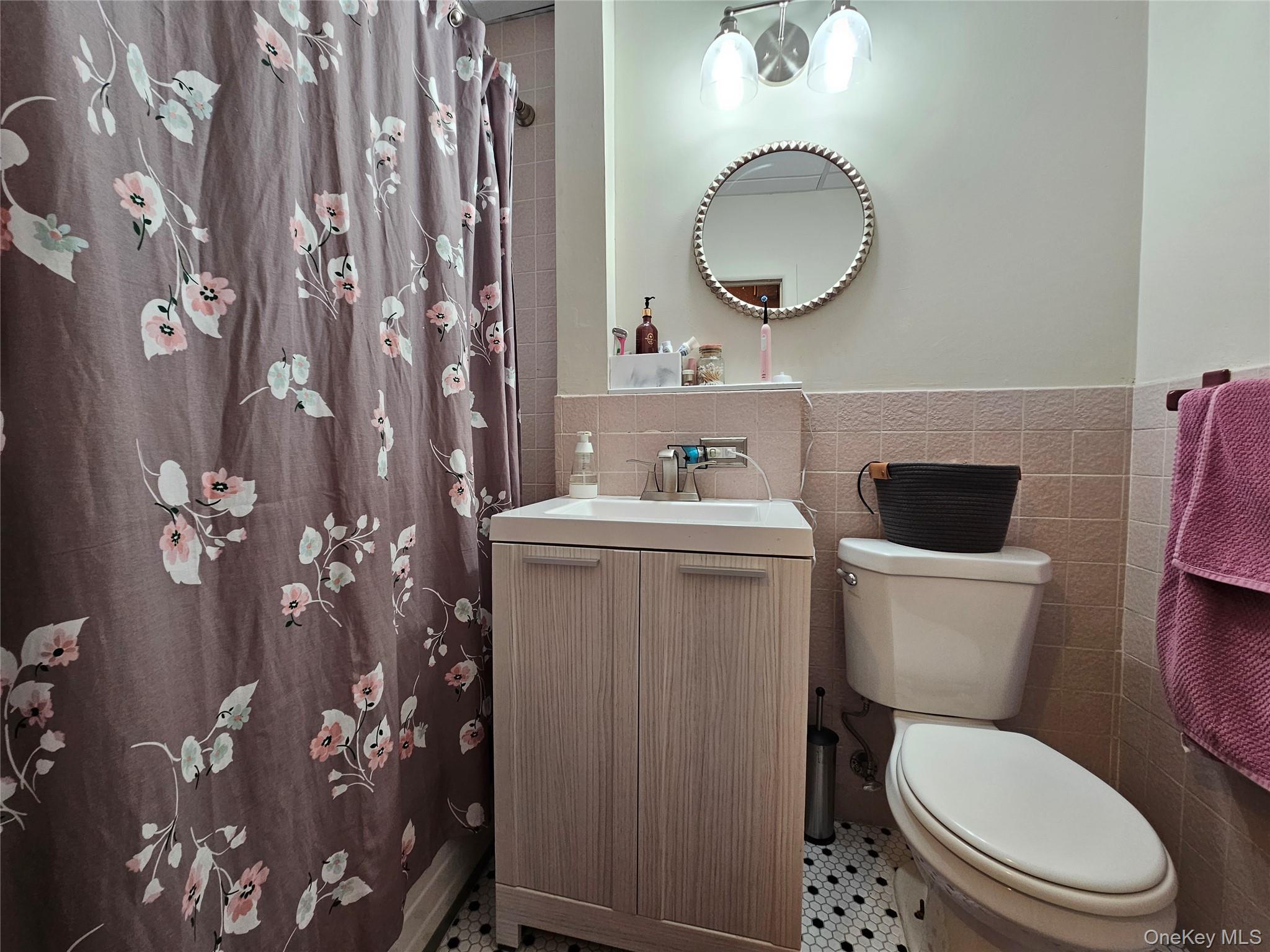 Single Family 79th  Queens, NY 11385, MLS-924038-18