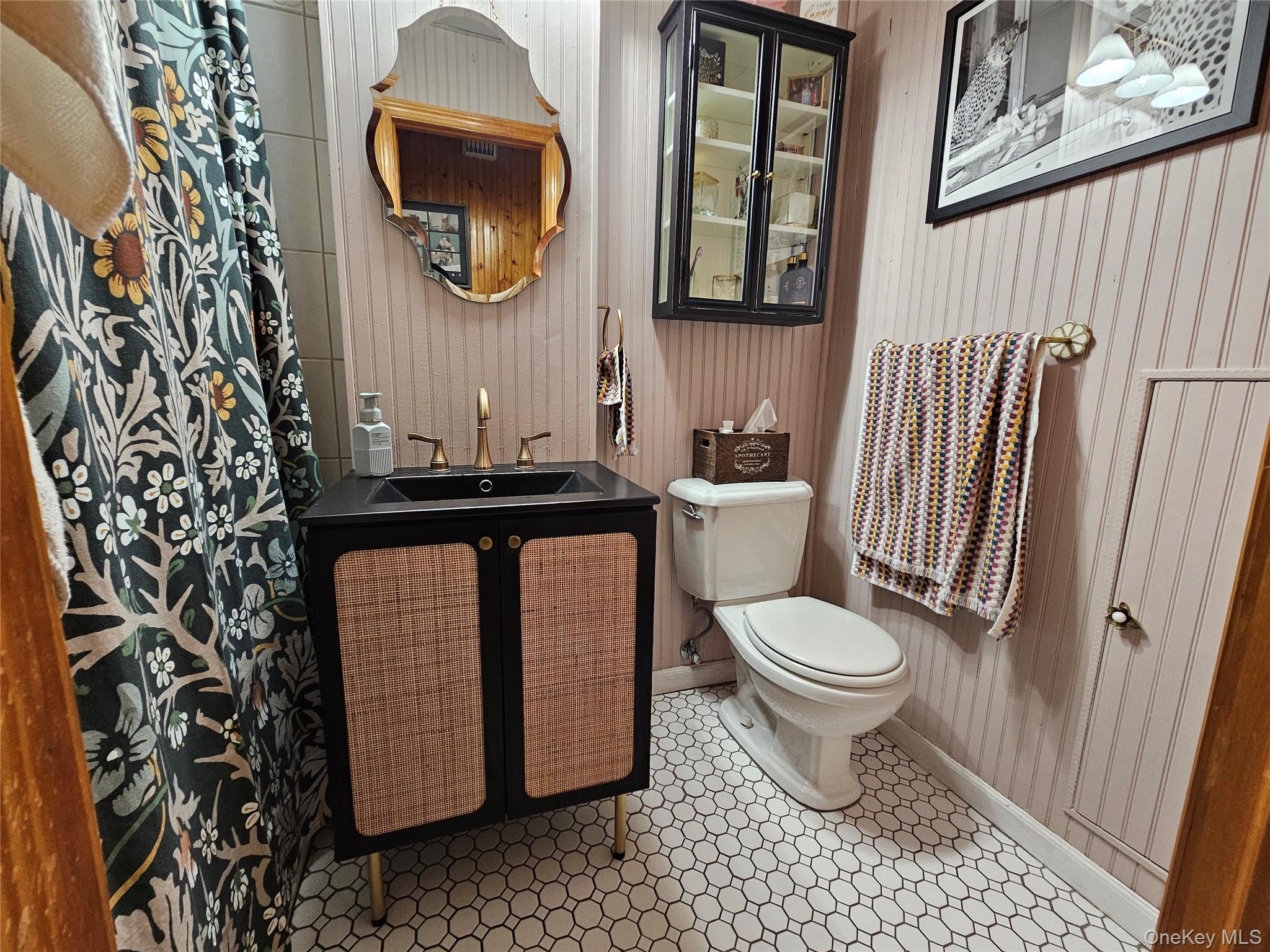 Single Family 79th  Queens, NY 11385, MLS-924038-9