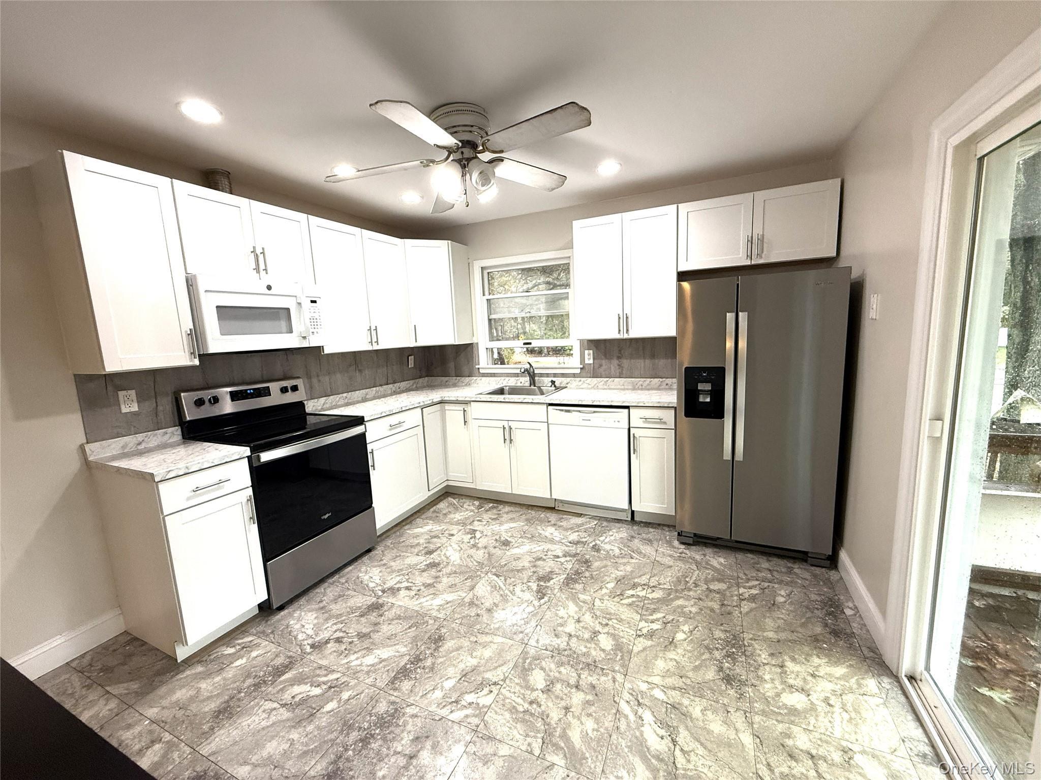 Single Family Bicycle Suffolk County, NY 11738, MLS-924047-10