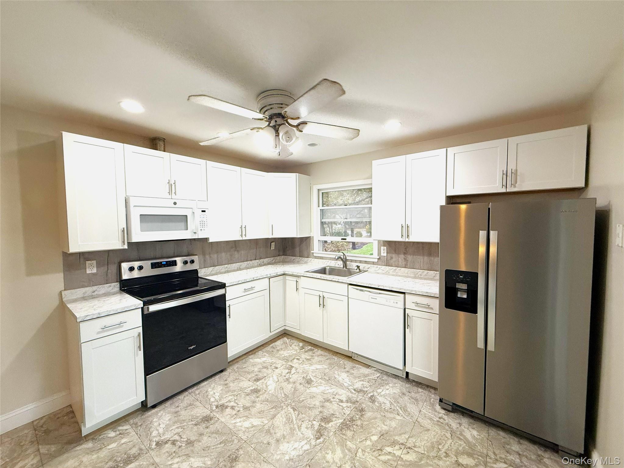 Single Family Bicycle Suffolk County, NY 11738, MLS-924047-8