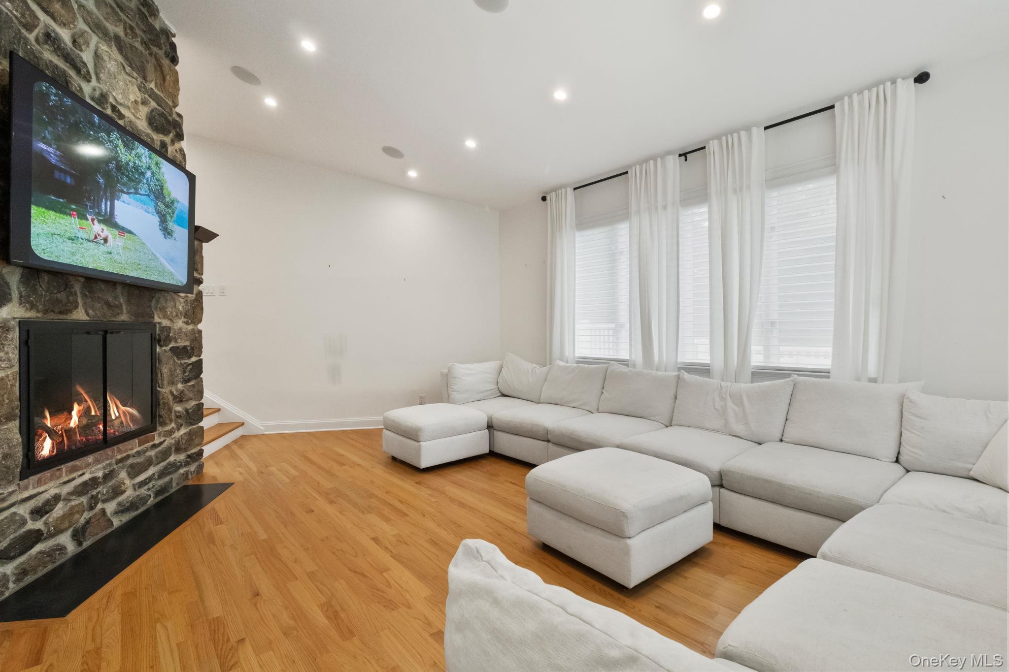 Single Family Byram Brook Westchester County, NY 10504, MLS-924065-24