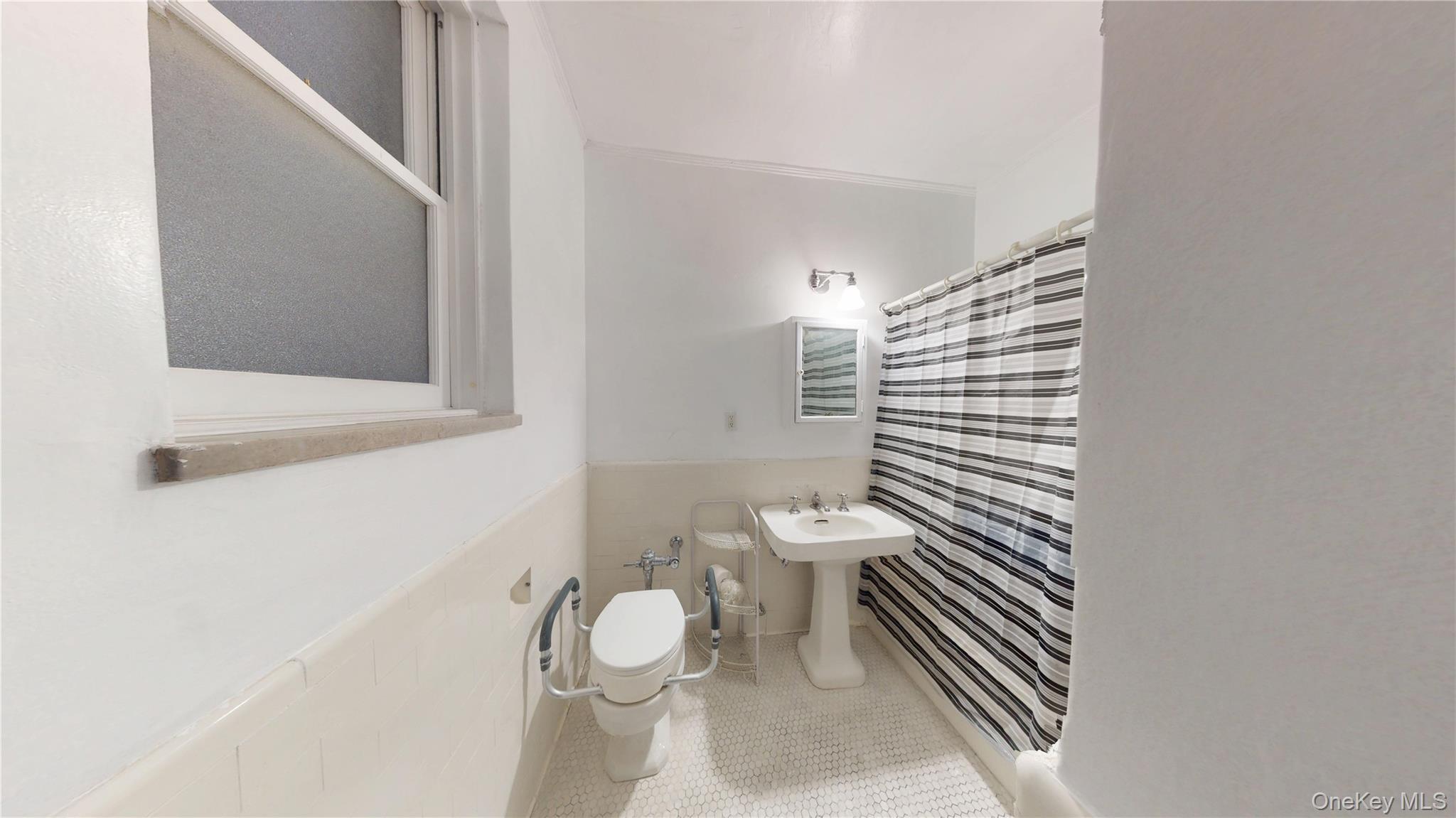 Coop 80th  Queens, NY 11372, MLS-924066-20