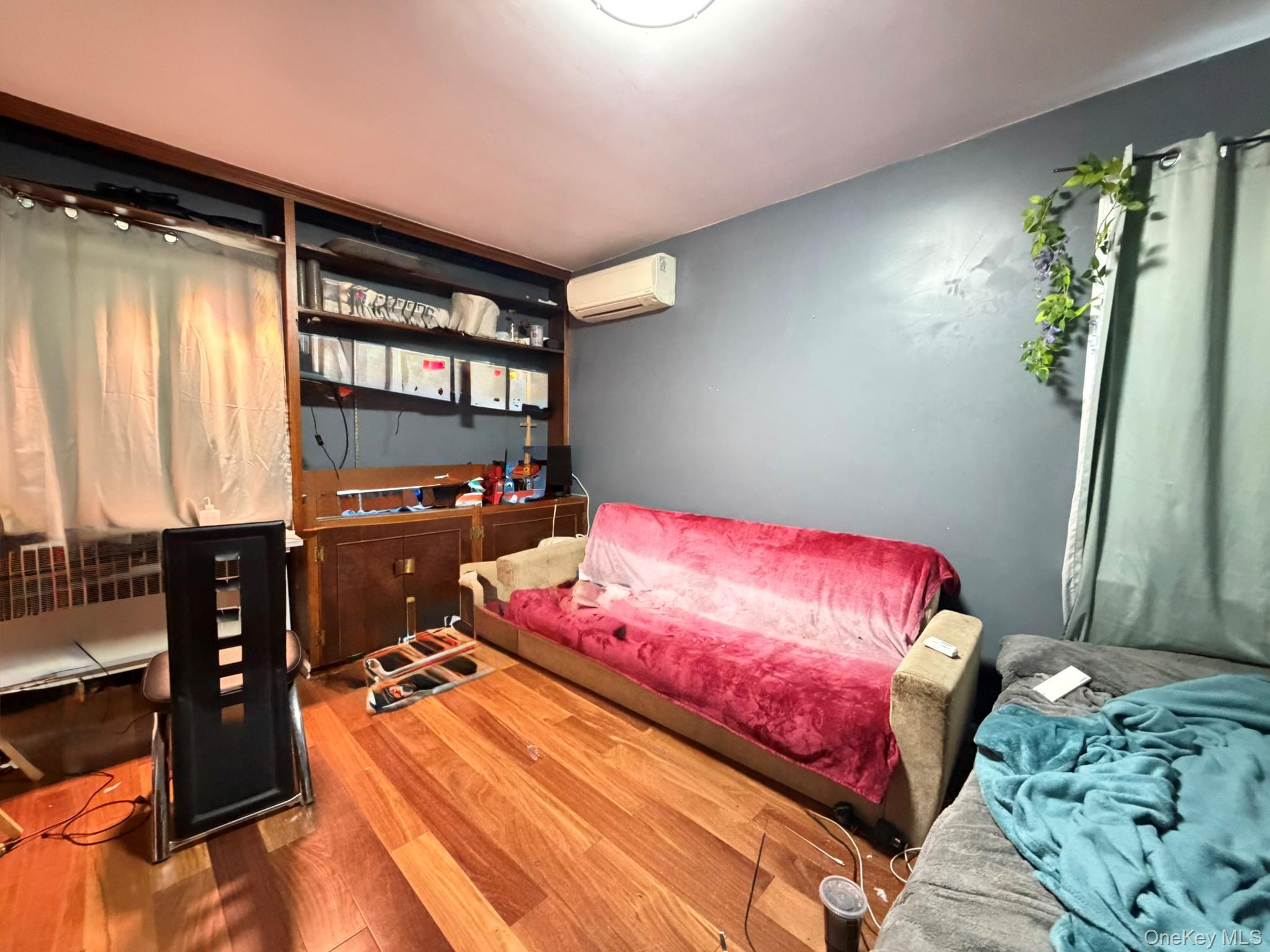 Single Family 192nd Queens, NY 11365, MLS-924069-11