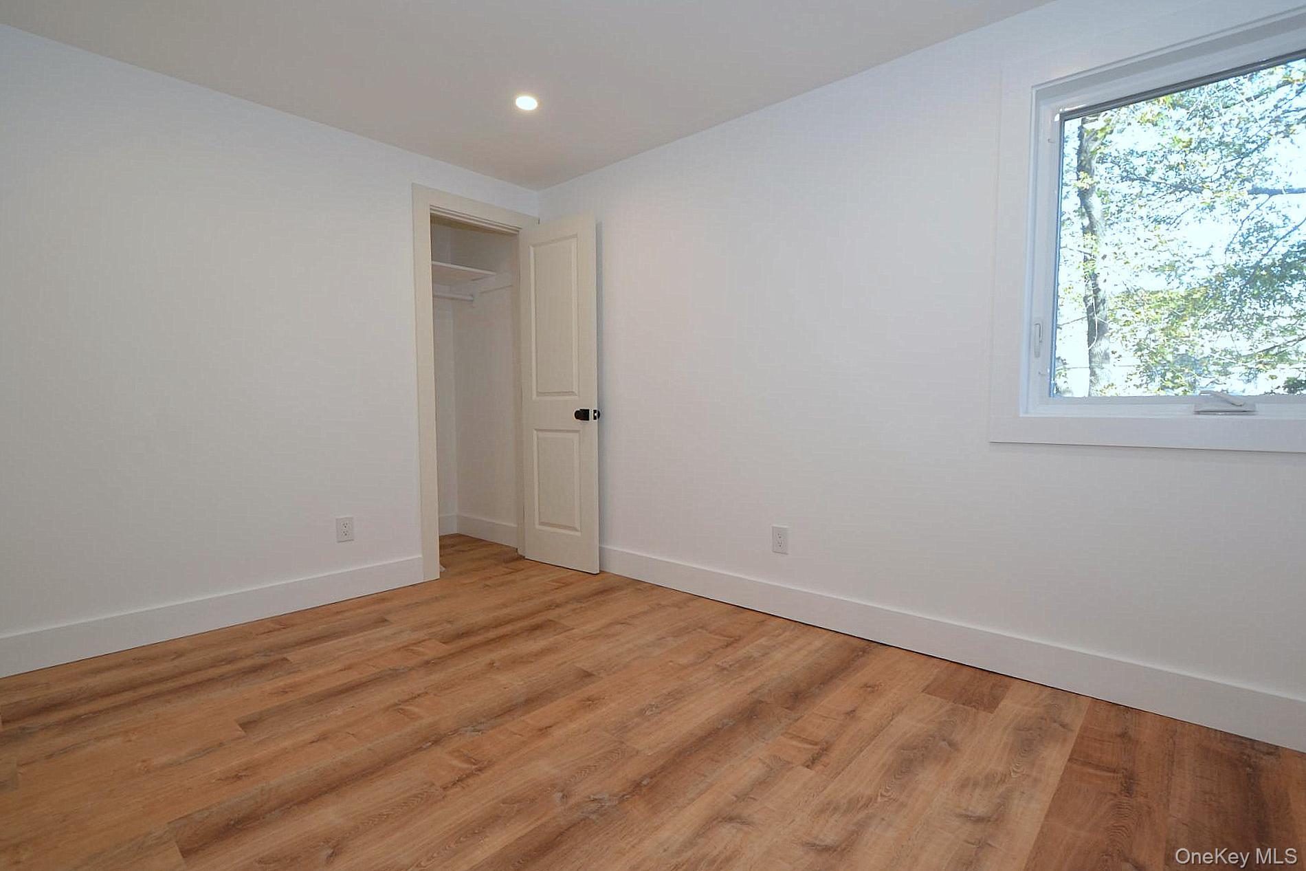 Single Family Clinton  Suffolk County, NY 11934, MLS-924077-12