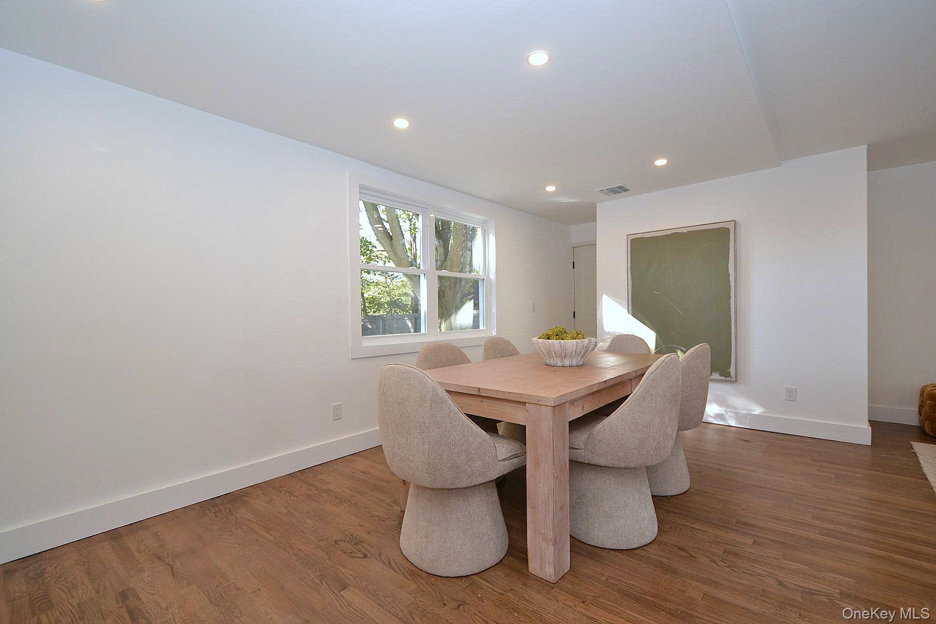 Single Family Clinton  Suffolk County, NY 11934, MLS-924077-7