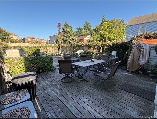 Single Family Davis  Bronx, NY 10465, MLS-924084-20