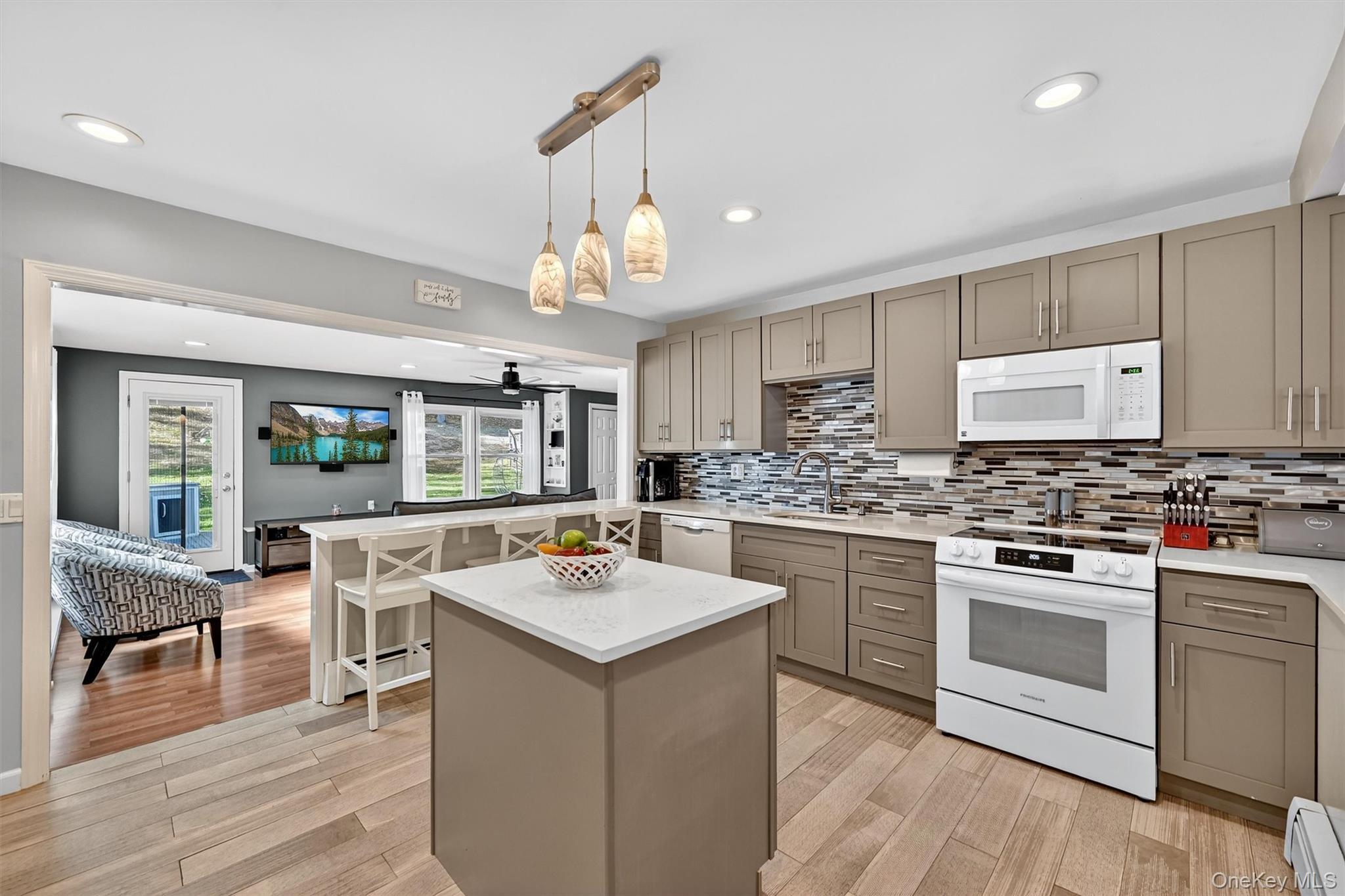 Single Family Bull Mill  Orange County, NY 10918, MLS-924125-20