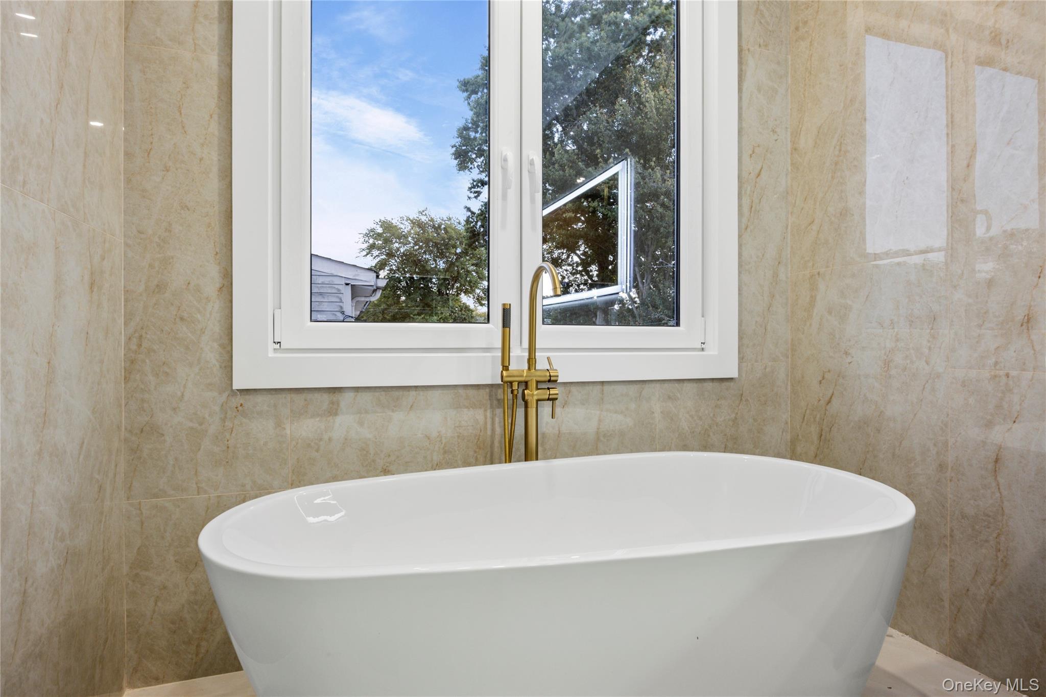 Single Family Friends Nassau County, NY 11590, MLS-924139-26