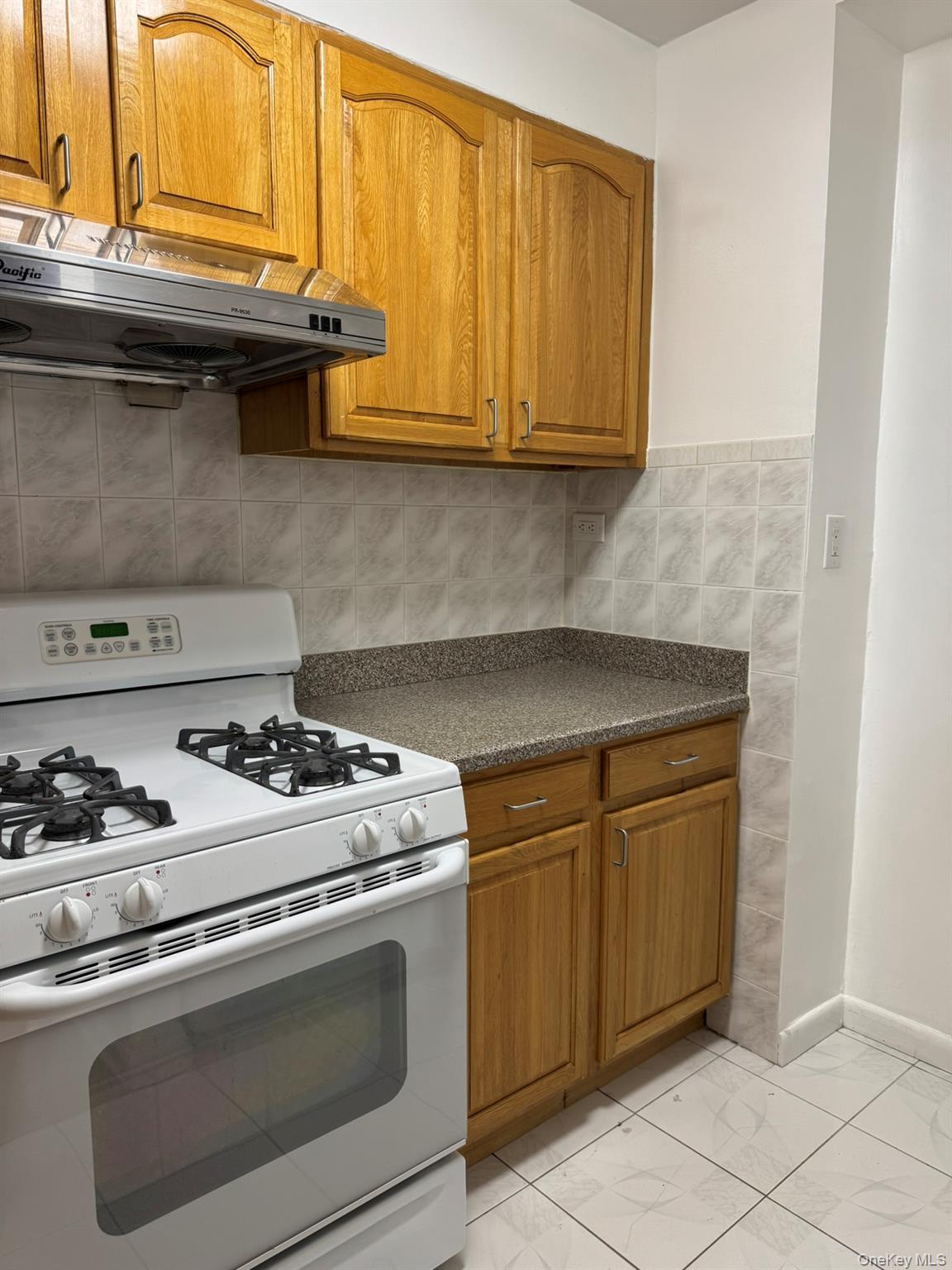 Apartment 63  Queens, NY 11375, MLS-924142-15