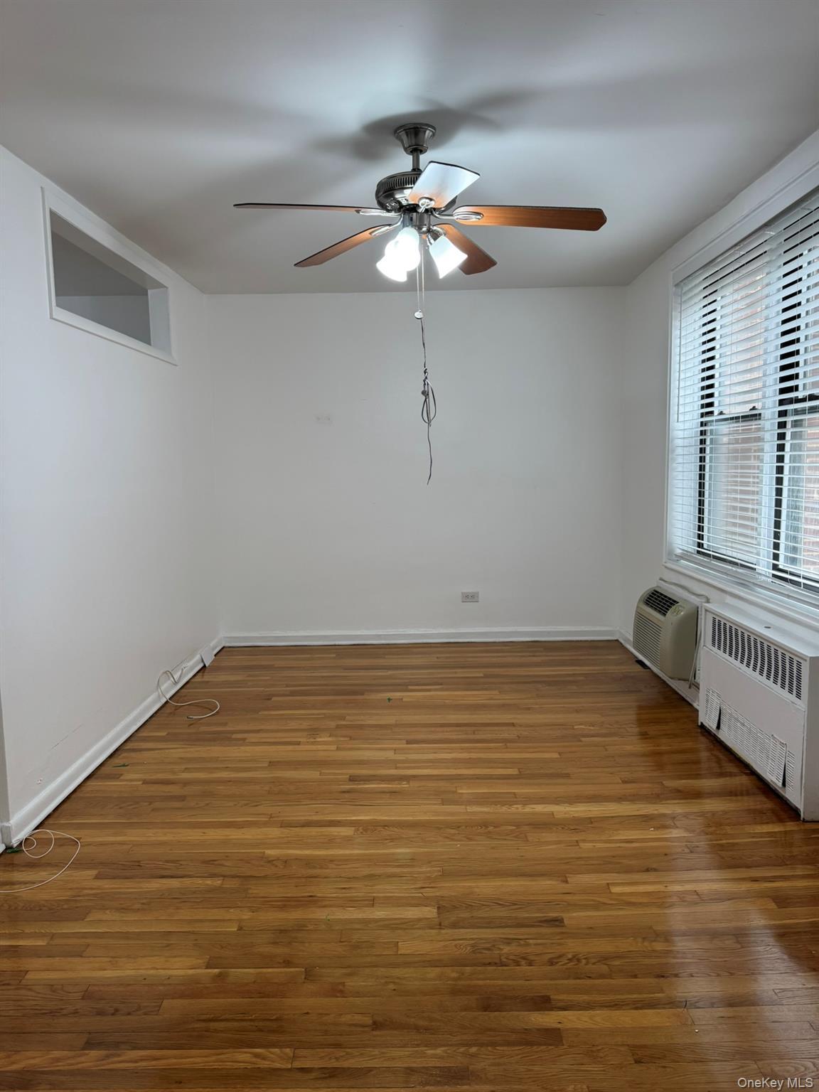 Apartment 63  Queens, NY 11375, MLS-924142-7