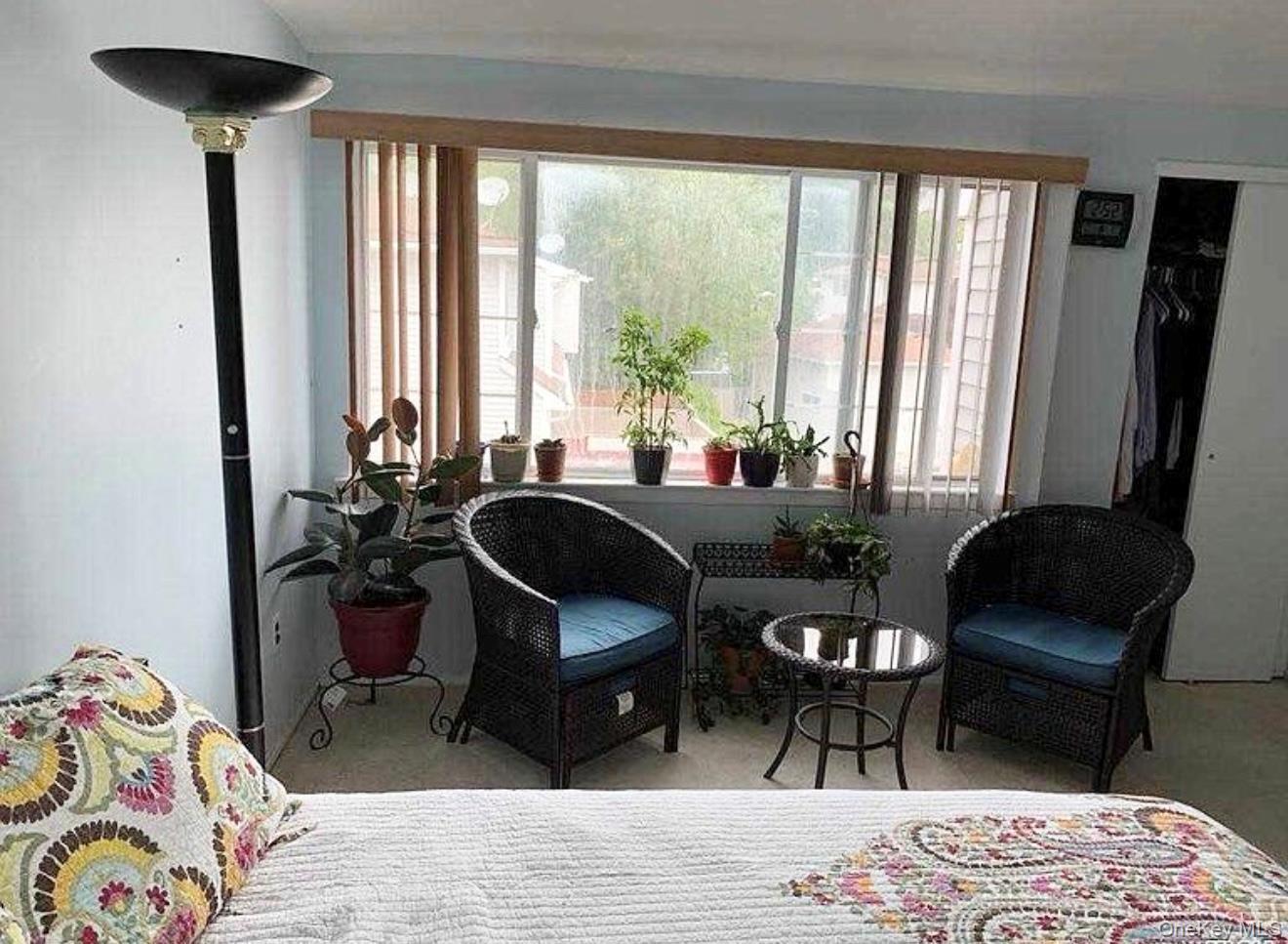 Single Family Linda Lane Staten Island, NY 10312, MLS-924164-9