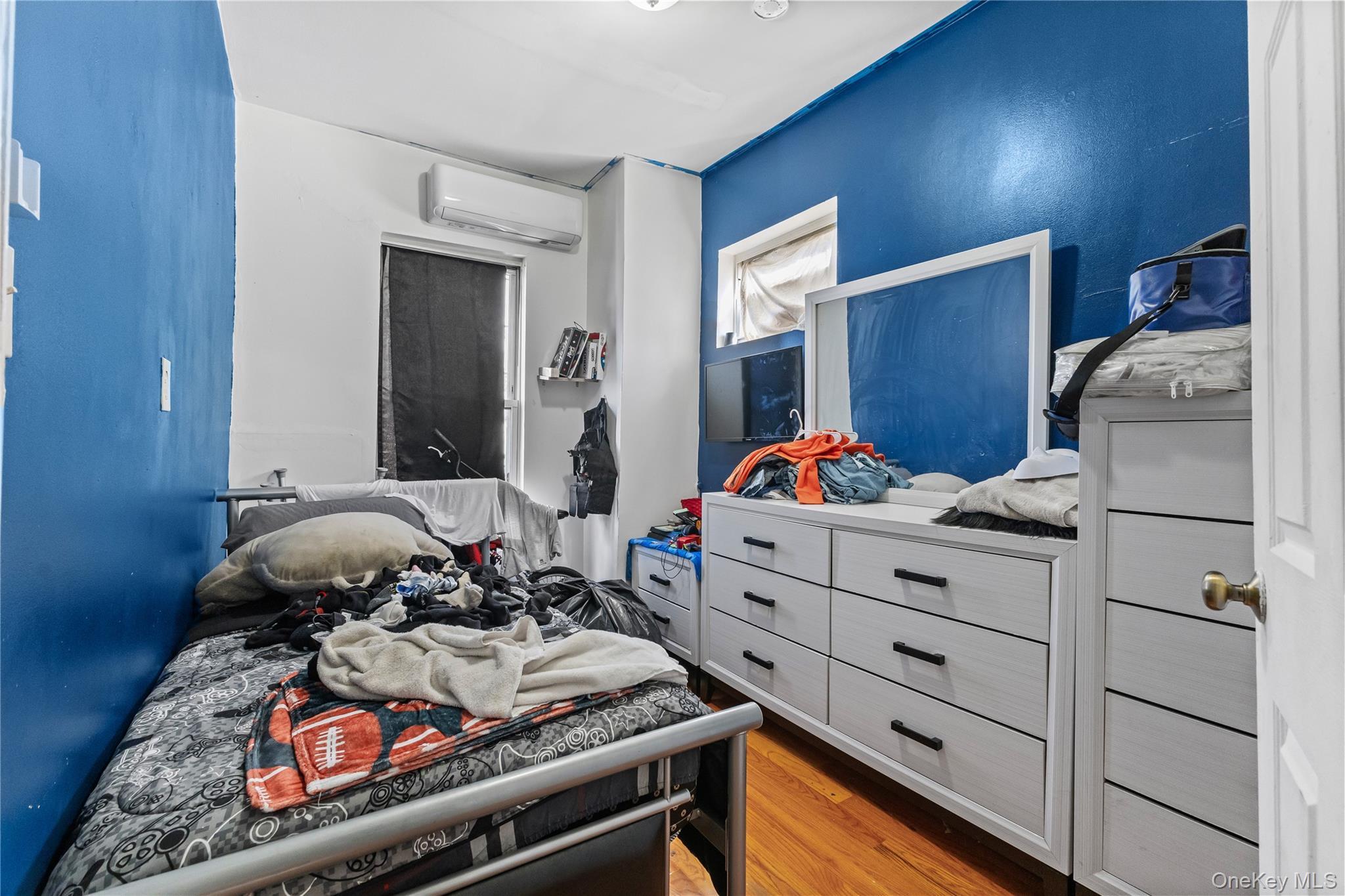 Single Family 236th  Bronx, NY 10466, MLS-924167-13