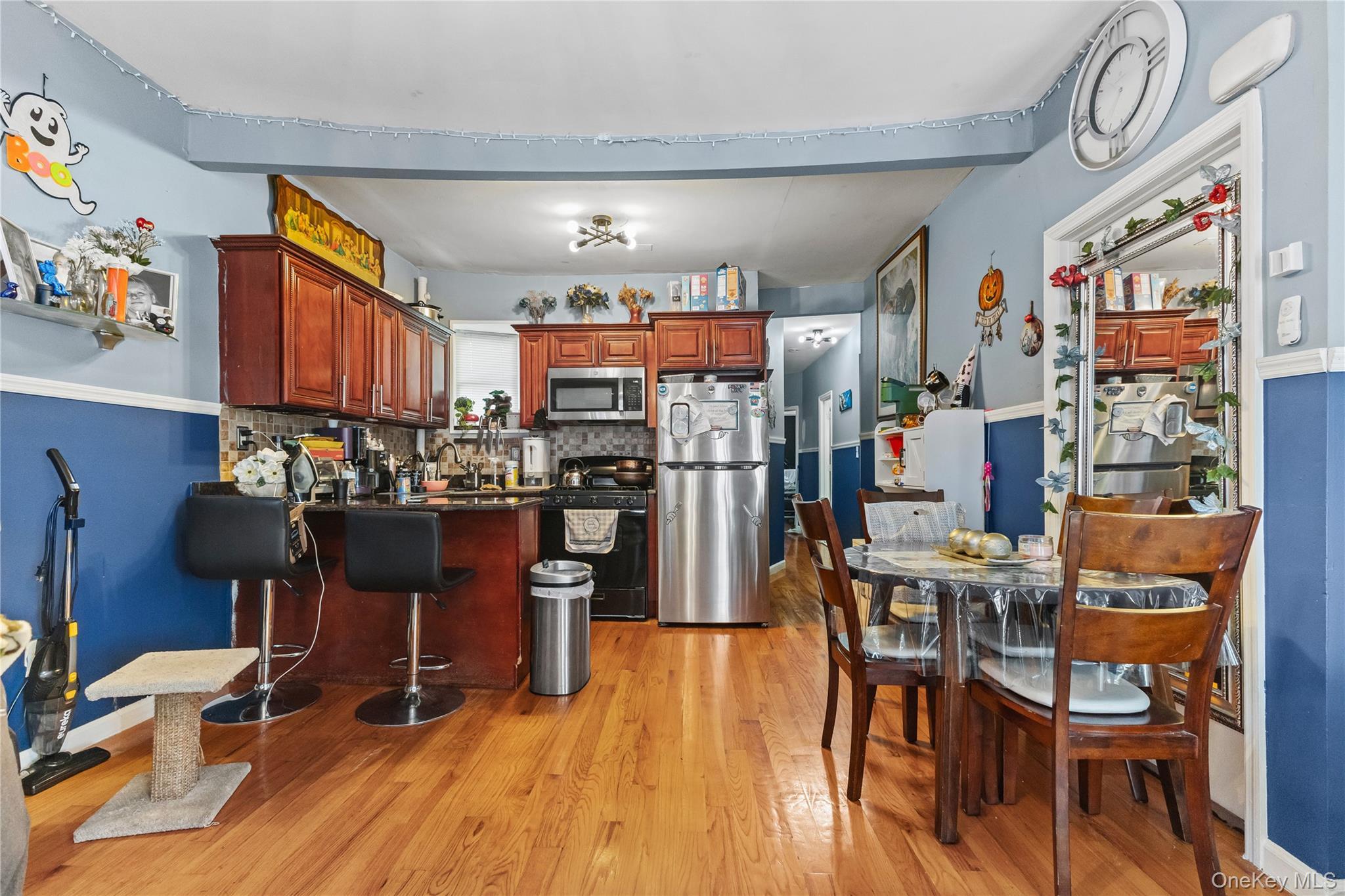 Single Family 236th  Bronx, NY 10466, MLS-924167-8