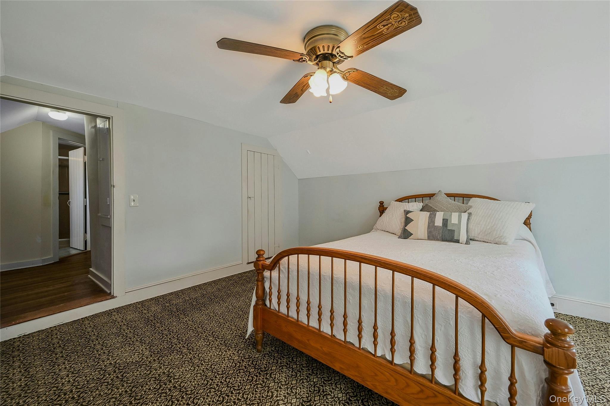 Single Family Country  Suffolk County, NY 11766, MLS-924177-26