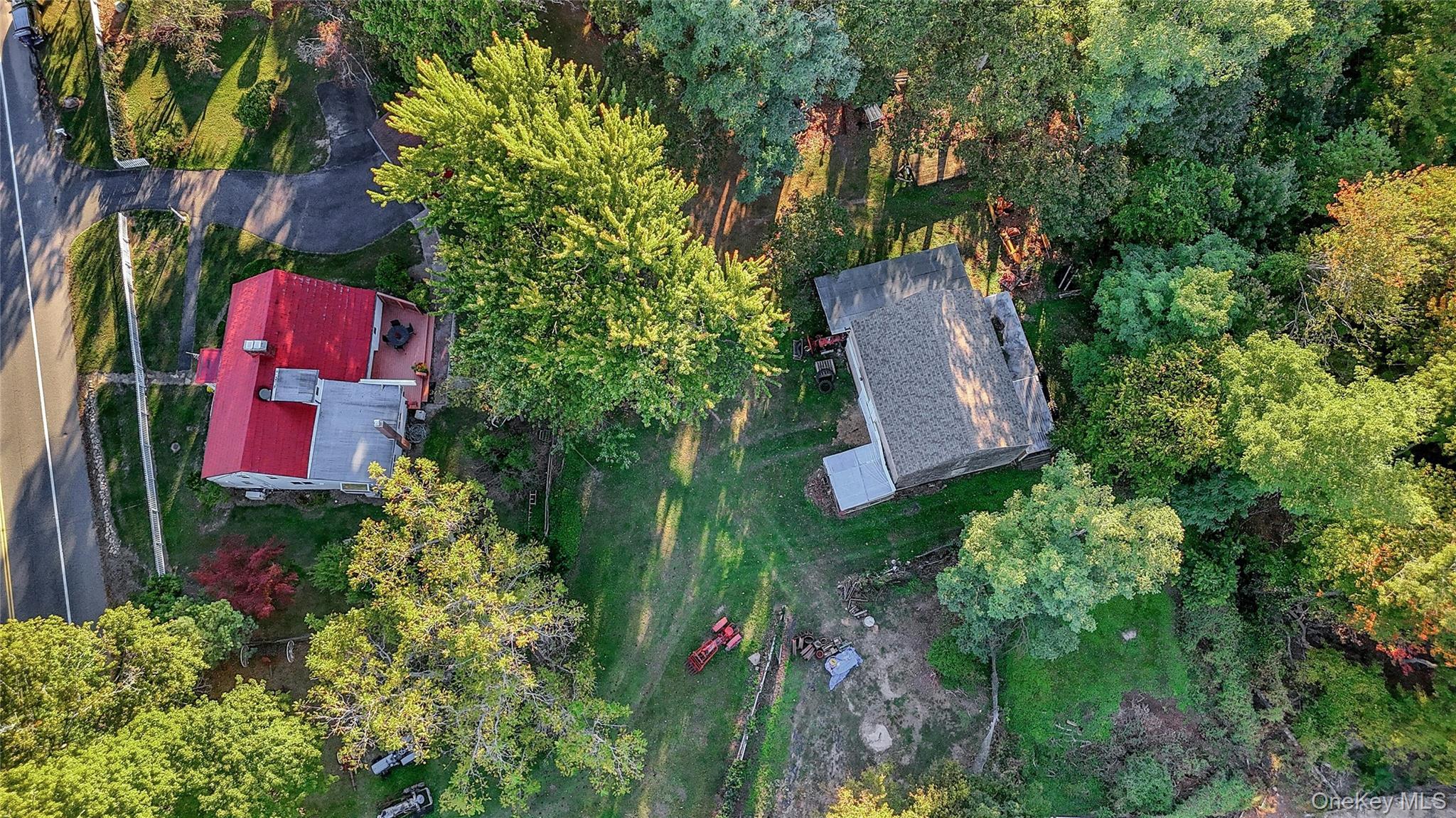 Single Family Country  Suffolk County, NY 11766, MLS-924177-38