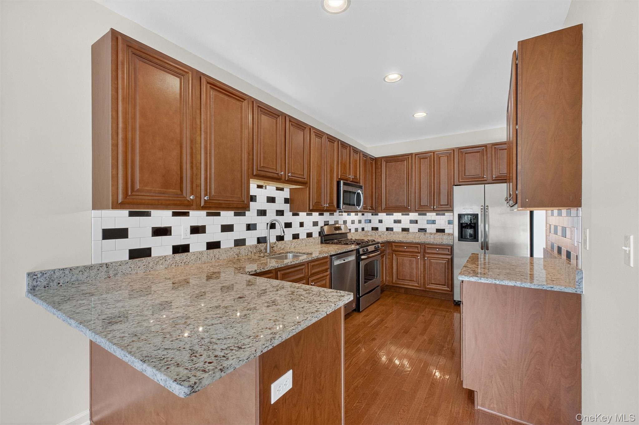 Single Family Sylvan Dutchess County, NY 12590, MLS-924179-14