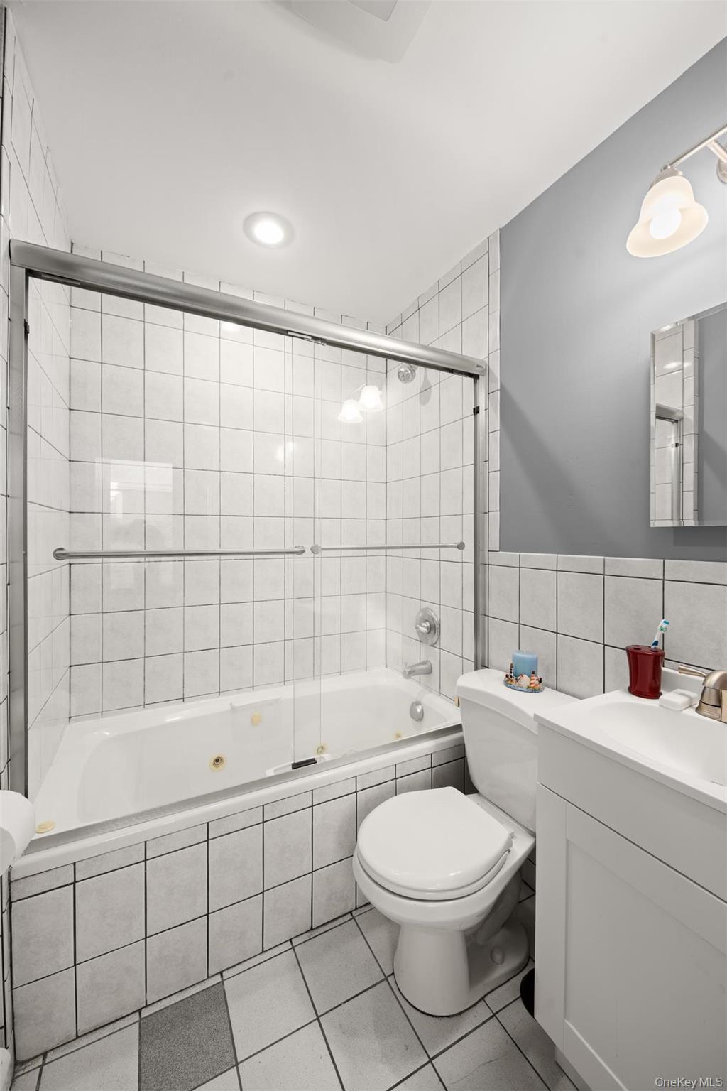 Single Family 11th Queens, NY 11693, MLS-924185-13