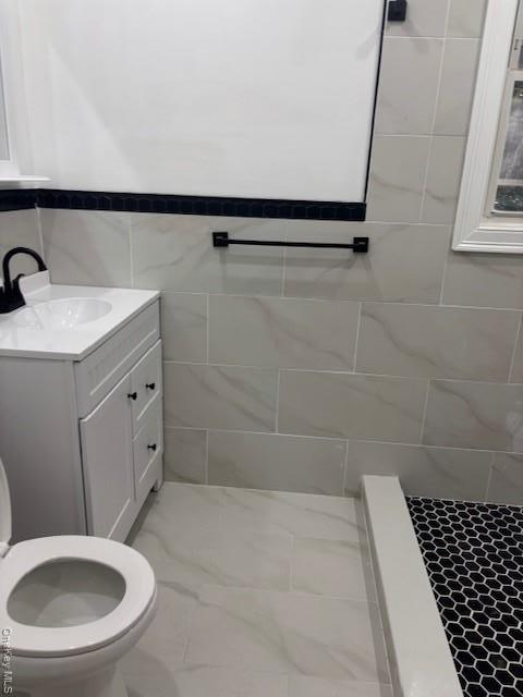 Single Family Continental Nassau County, NY 11542, MLS-924224-30