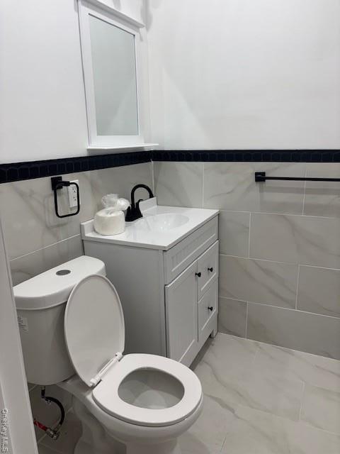 Single Family Continental Nassau County, NY 11542, MLS-924224-31