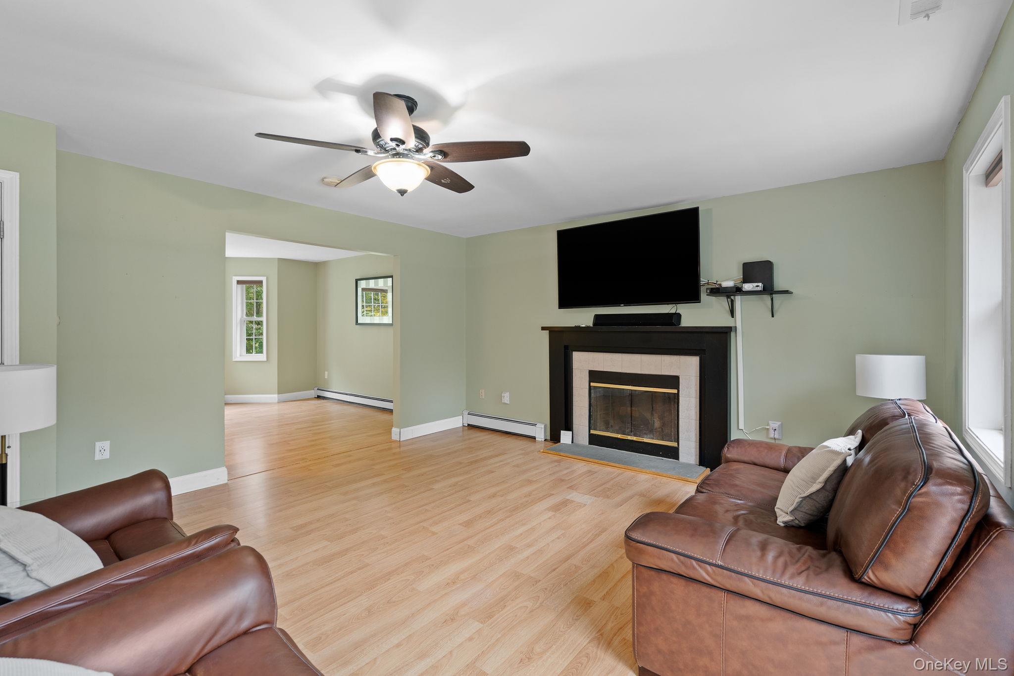 Single Family Sunny  Dutchess County, NY 12582, MLS-924230-12