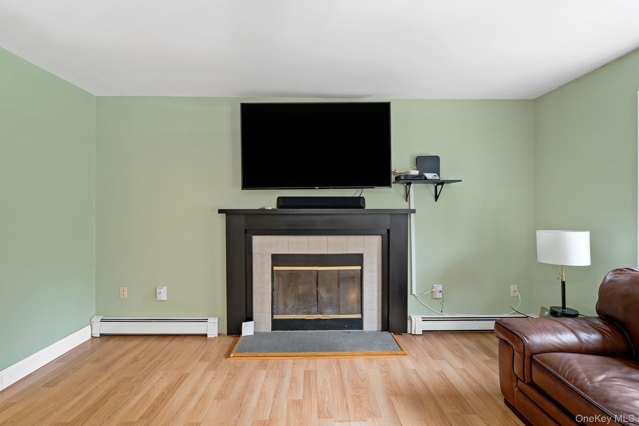 Single Family Sunny  Dutchess County, NY 12582, MLS-924230-13