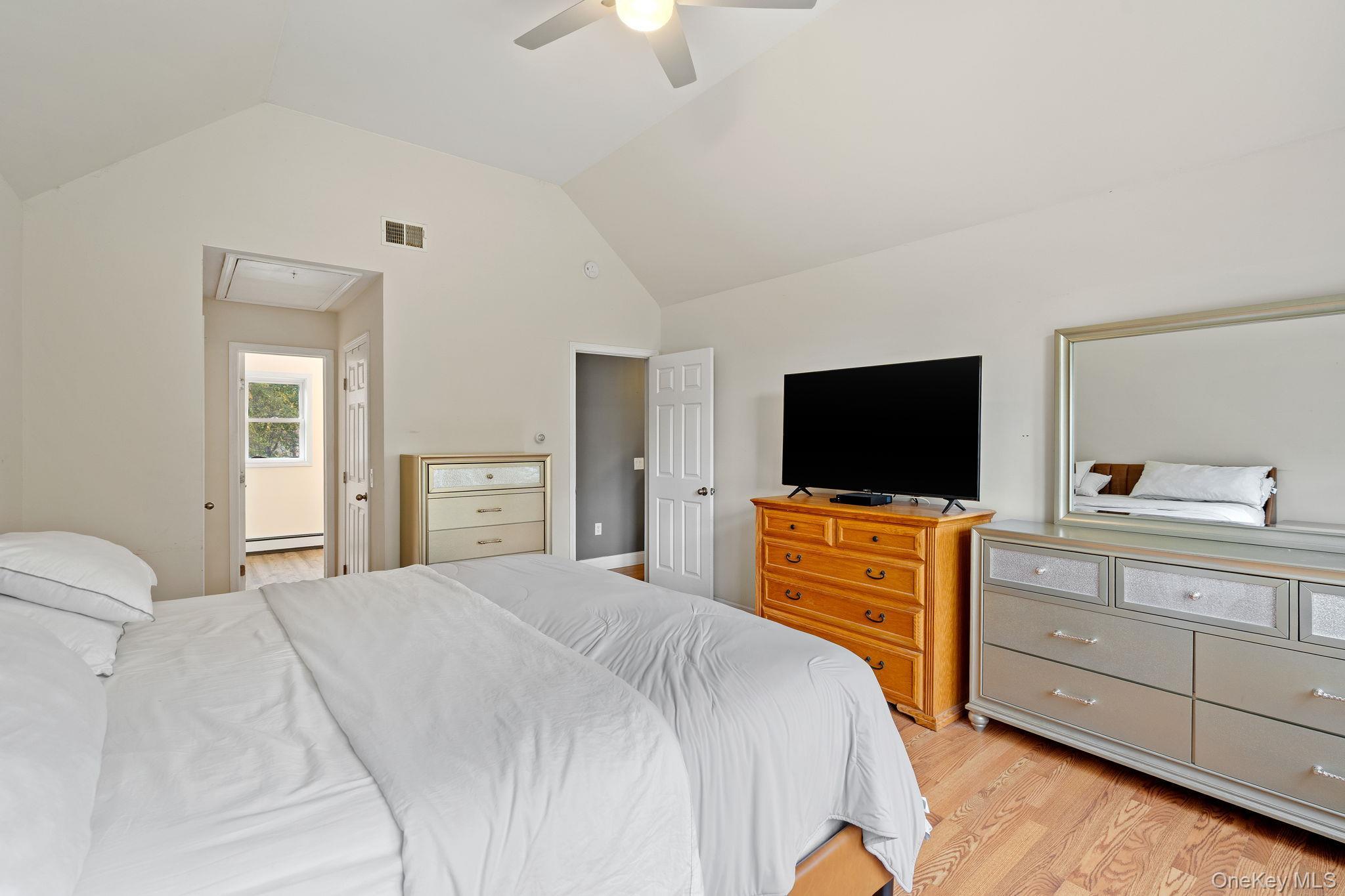 Single Family Sunny  Dutchess County, NY 12582, MLS-924230-25