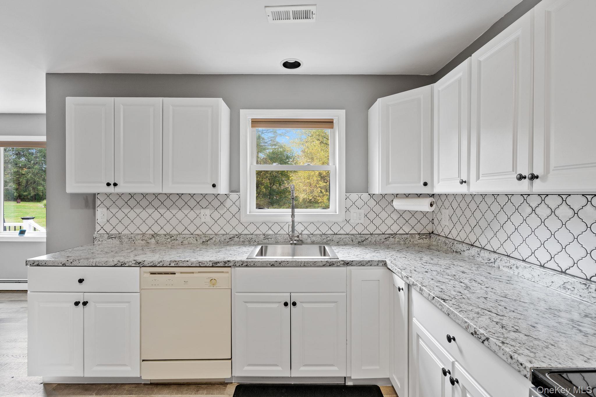 Single Family Sunny  Dutchess County, NY 12582, MLS-924230-4