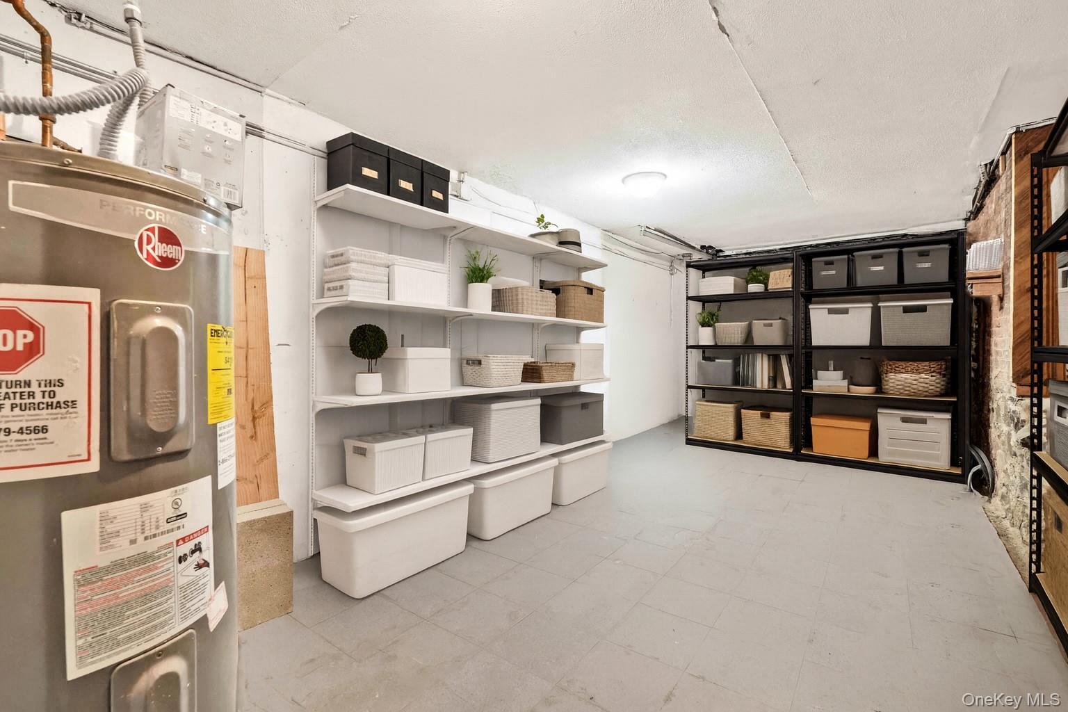 Single Family 37  Queens, NY 11101, MLS-924245-31