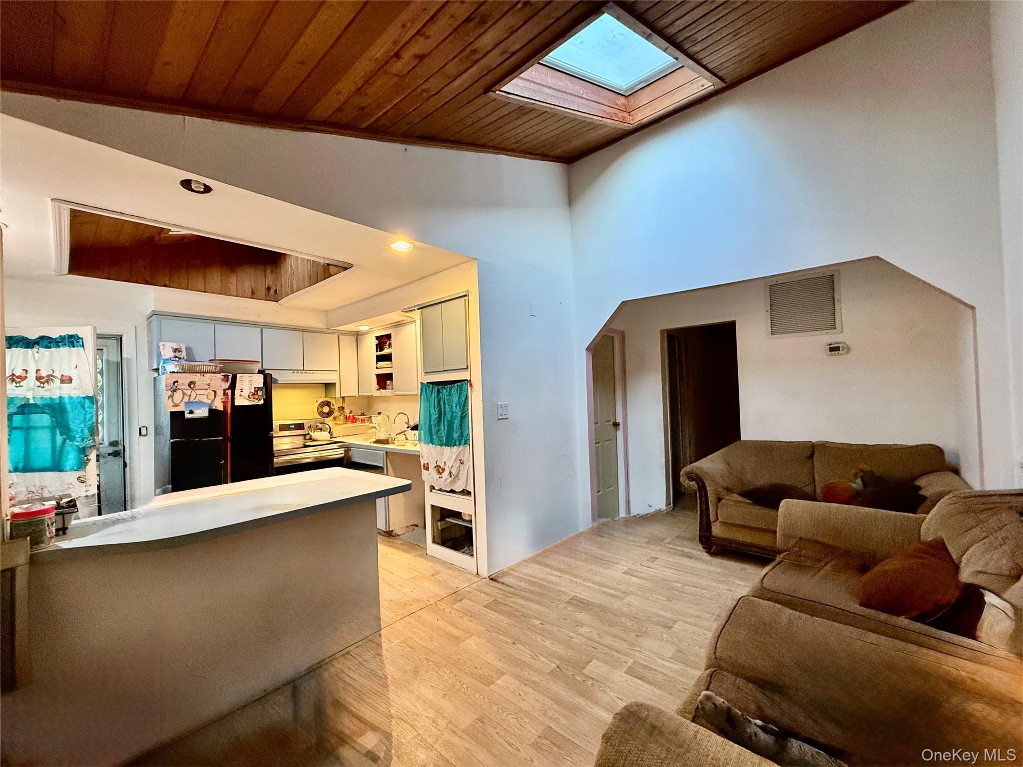 Single Family Wiley  Suffolk County, NY 11717, MLS-924262-2