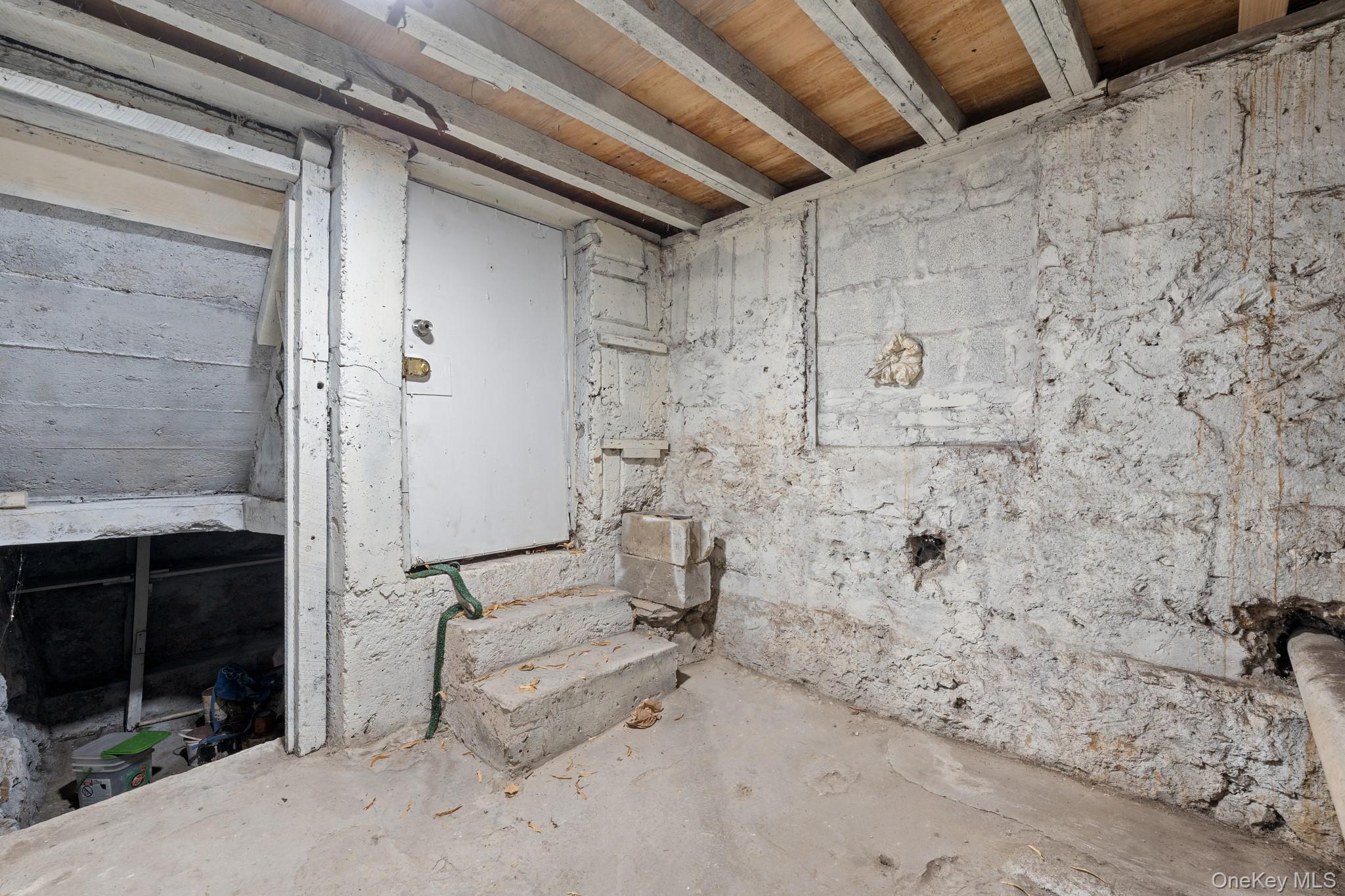 Single Family Hughes  Bronx, NY 10457, MLS-924273-23