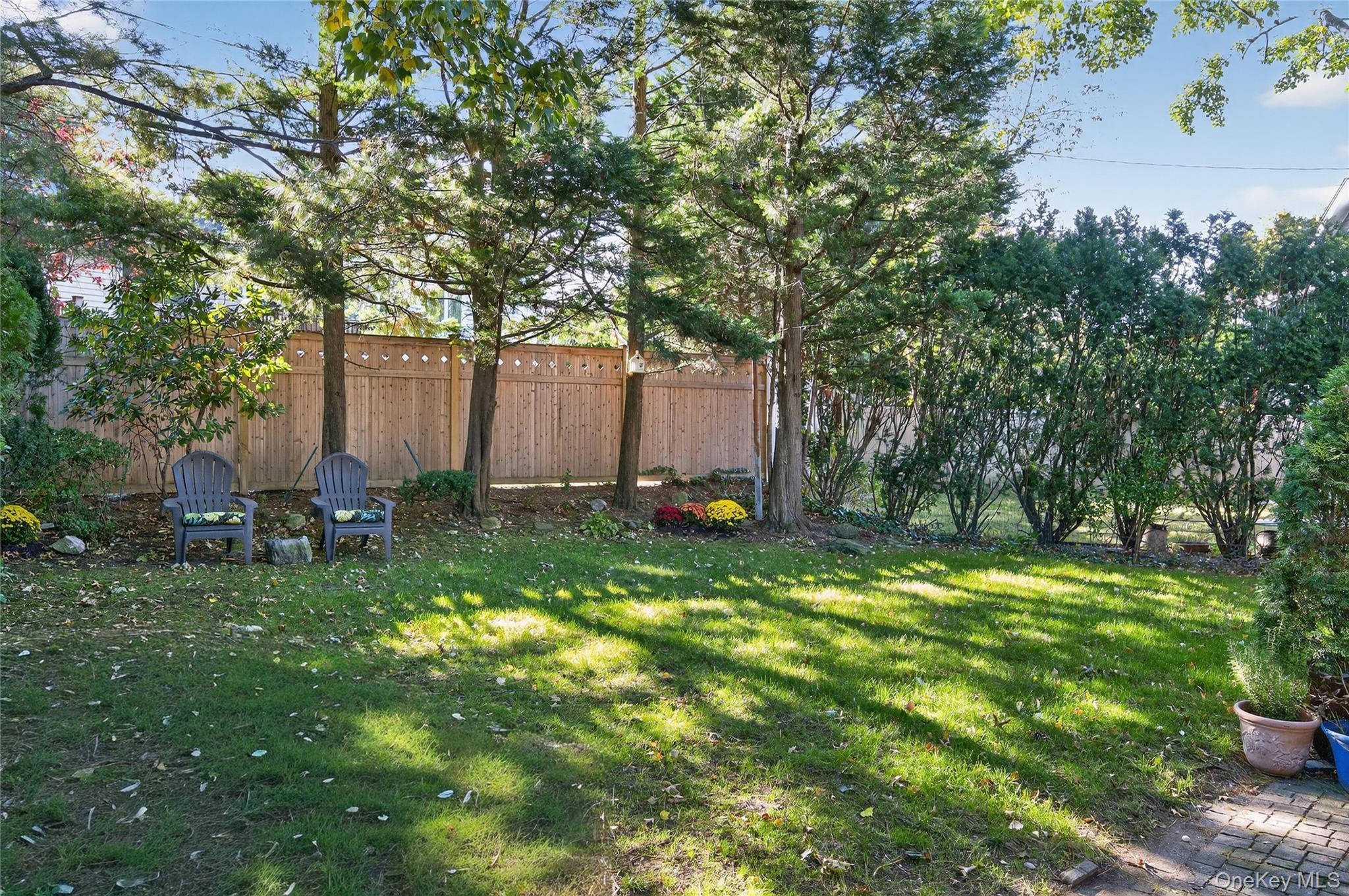 Single Family Fishermans Nassau County, NY 11050, MLS-924274-32