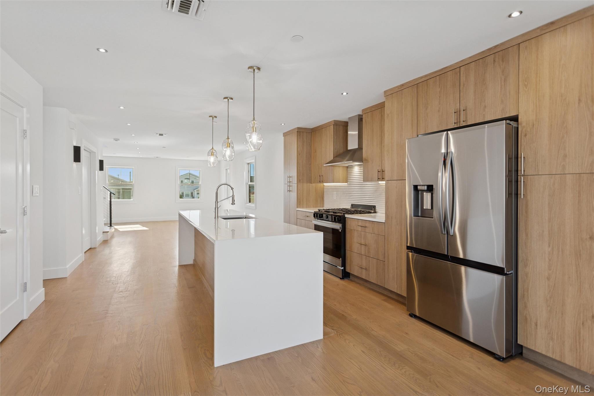 Single Family Kent  Nassau County, NY 11558, MLS-924295-8