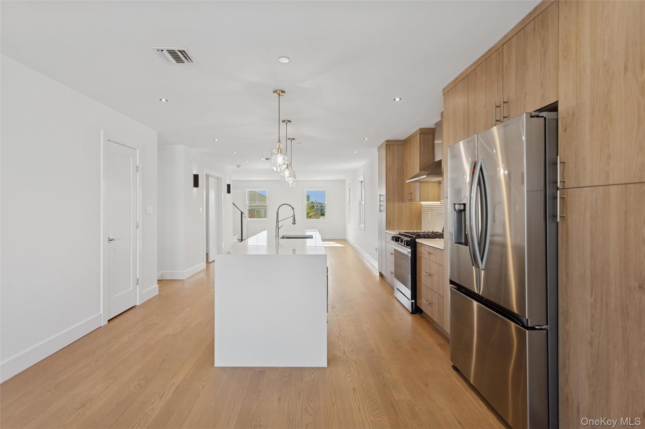 Single Family Kent  Nassau County, NY 11558, MLS-924295-9