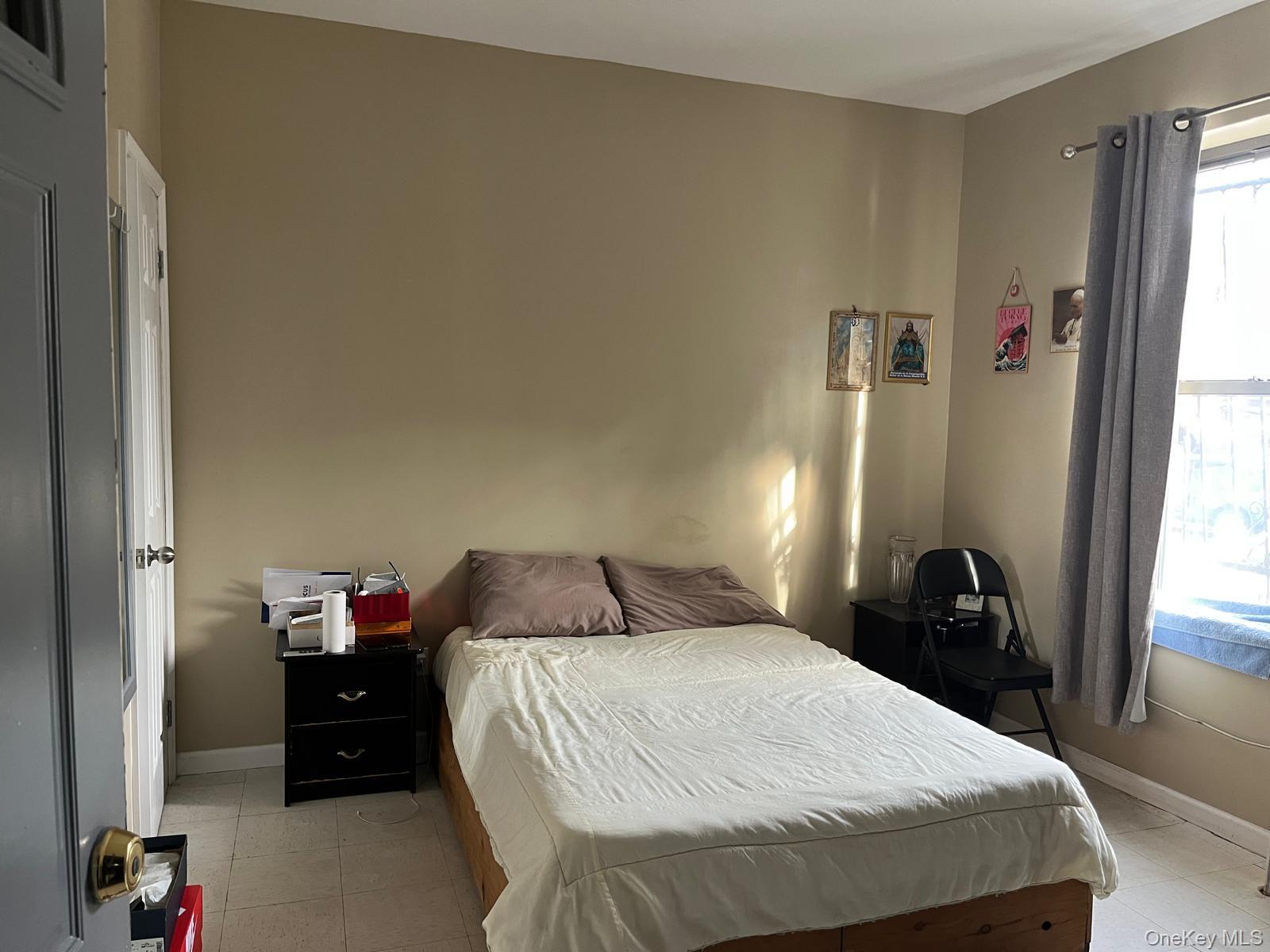 Single Family 100th Queens, NY 11368, MLS-924304-7