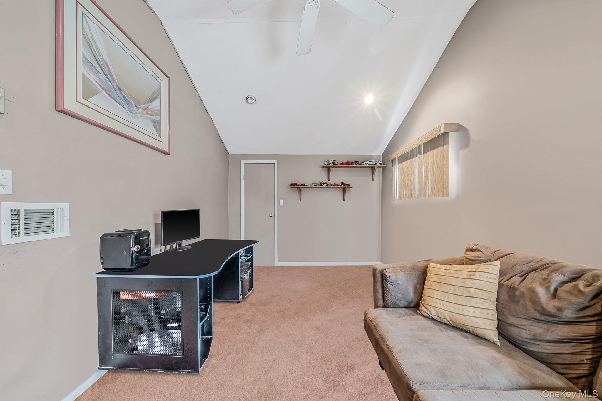 Single Family 2nd Suffolk County, NY 11729, MLS-924308-11