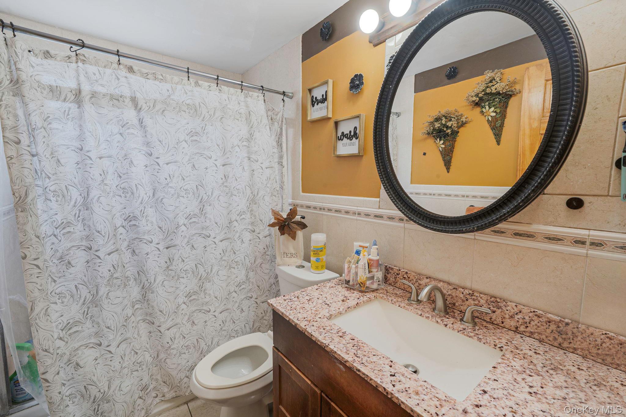 Single Family 2nd Suffolk County, NY 11729, MLS-924308-14