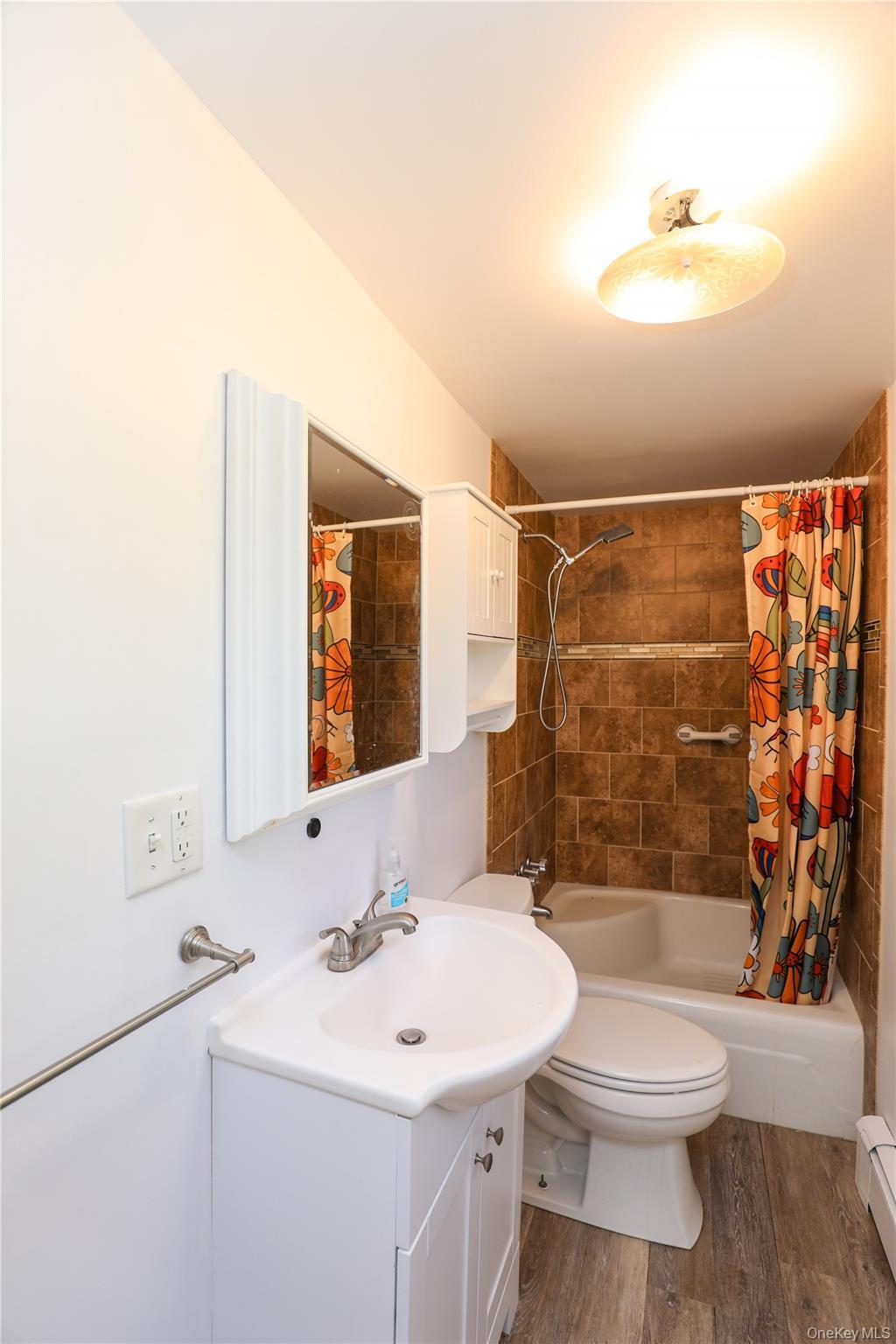 Single Family Gross Ulster County, NY 12401, MLS-924317-17