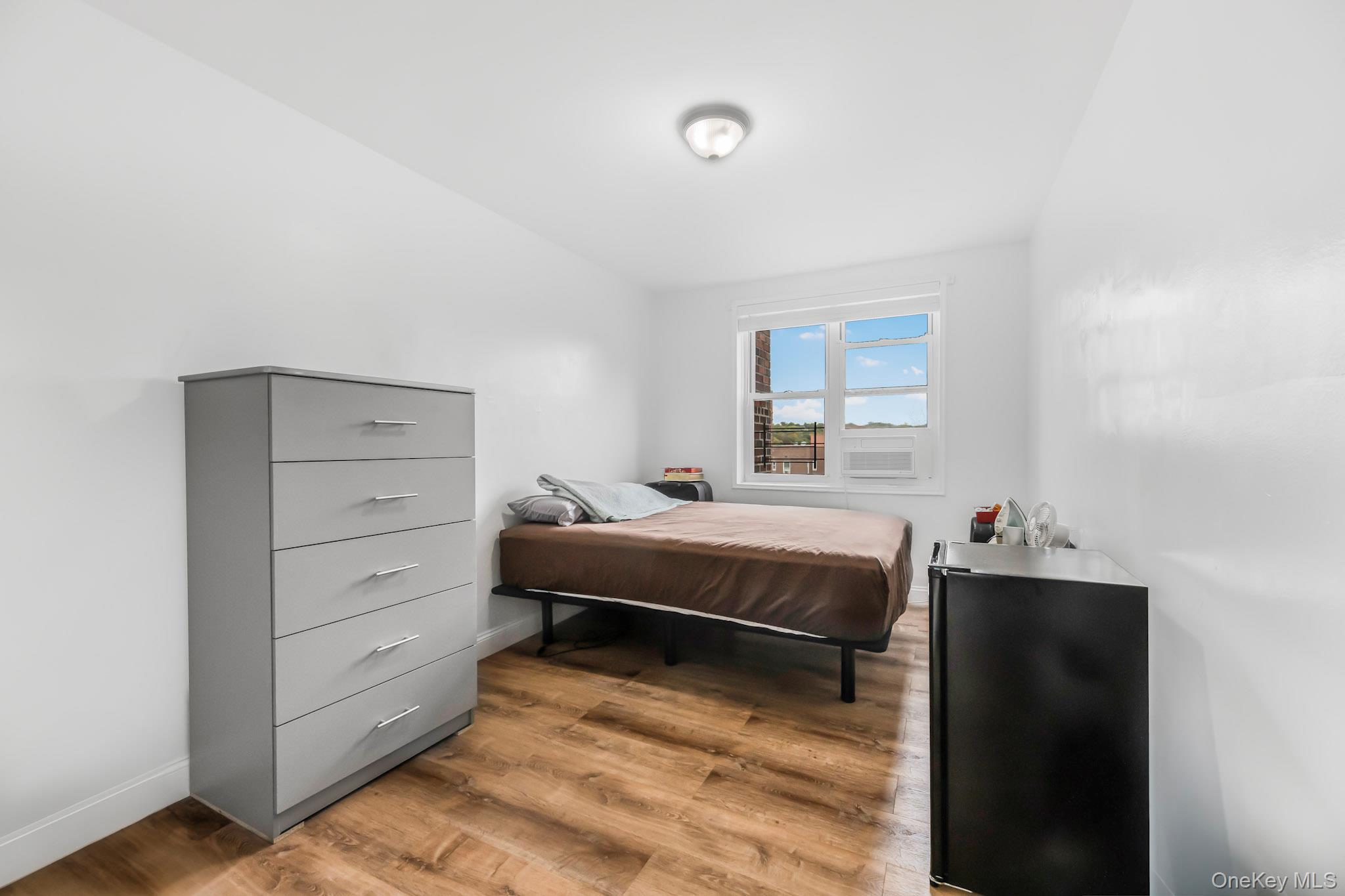 Coop Riverdale  Westchester County, NY 10705, MLS-924330-18